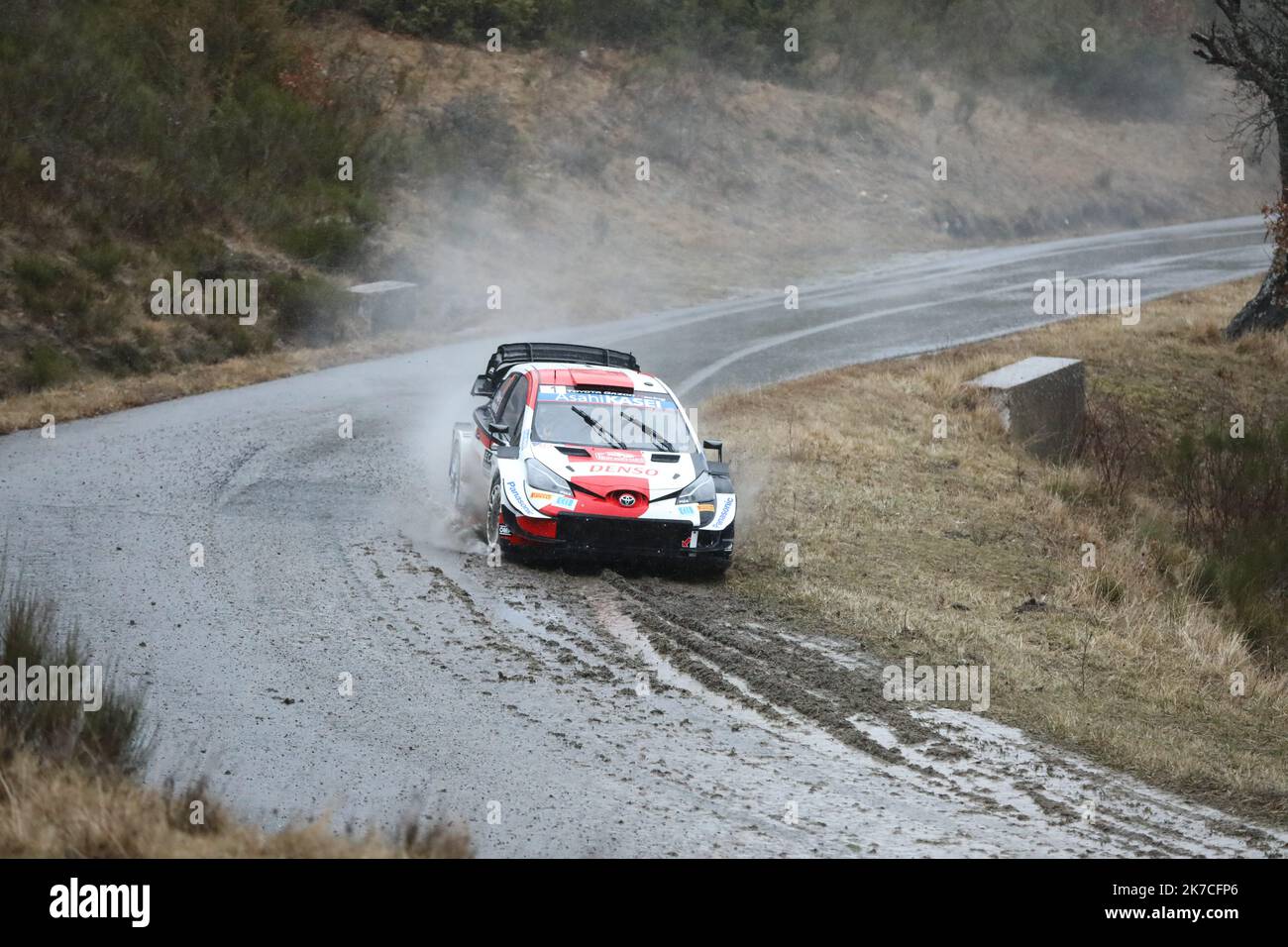 ©PHOTOPQR/LA PROVENCE/DUCLET Stéphane ; Gumiane ; 22/01/2021 ; Rallye de Monté Carlo 2021. Spéciale Chalancon - Gumiane. Ogier Ingrassia die Rallye-Weltmeisterschaft der WRC 2021, Rallye Monte Carlo am 21. Januar 2021 in Monaco Stockfoto