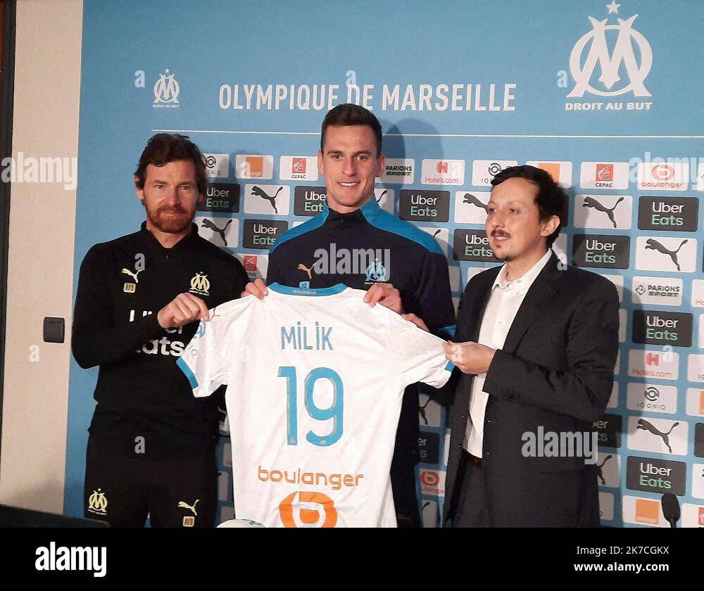 â©Fred Chapuis/Radio France/Maxppp - Fred Chapuis / Radio France / Maxppp, Marseille 26/01/2021 Milik attaquant de l'OM prÃ©sentÃ© par AndrÃ© Villas-Boas et Pablo Longoria. Marseille, Frankreich, 26. 2021. januar - Milik unterschrieb mit dem französischen Fußballverein der ersten Liga Marseille Stockfoto