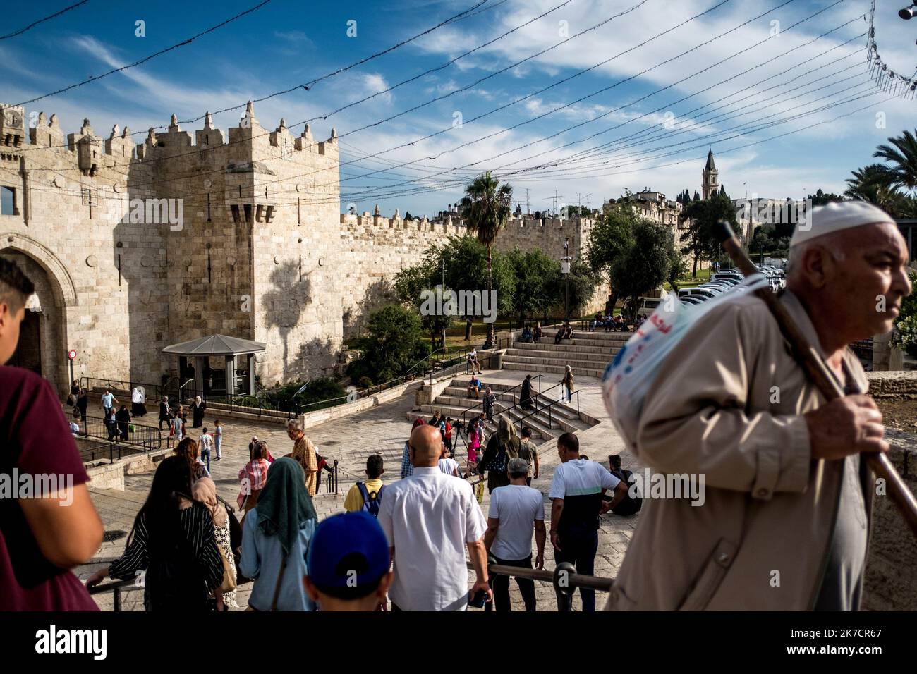 ©Michael Bunel / Le Pictorium/MAXPPP - Michael Bunel / Le Pictorium - 16/05/2018 - Israel / Jerusalem / Jerusalem - Vue sur la porte de Damas, la plus vieille de la vieille ville. Elle mene au quartier musulman. 16 Mai 2018. Jerusalem. Israel, Palästina / 16/05/2018 - Israel / Jerusalem / Jerusalem - Blick auf das Damaskus-Tor, das älteste in der Altstadt. Es führt in das muslimische Viertel. 16.Mai 2018. Jerusalem. Israel, Palästina Stockfoto