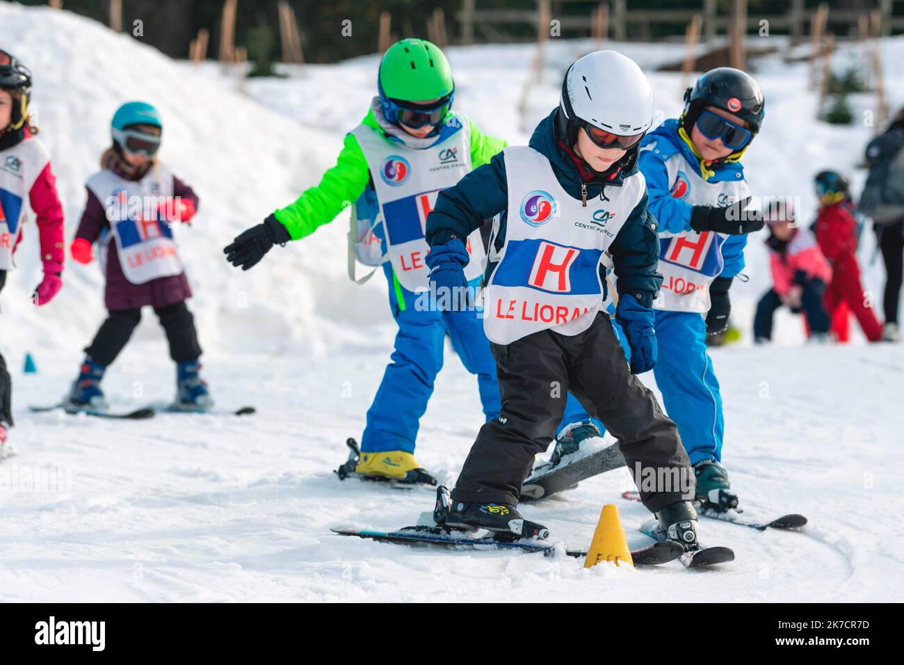 ©PHOTOPQR/LA MONTAGNE/Jérémie FULLERINGER ; ; 18/02/2021 ; Vacances de fevrier, hiver, Station de Ski alpin, Lioran, Laveissiere, 18/02/2021. Foto Jeremie Fulleringer - Winterurlaub in Frankreich. Stockfoto