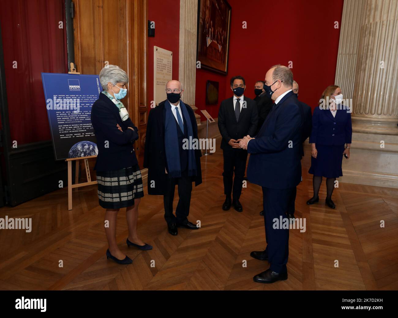 ©PHOTOPQR/NICE MATIN/Jean François Ottonello ; Monaco ; 22/03/2021 ; OTTONELLO JEAN-FRANCOIS - lundi 22 mars 2021 au musée océanographique de Monaco - Ouverture de la Monaco Blaue Initiative avec dispens inauguitanal du Prince Albert II et Intervention vidéo de John Kerry . - Die Monaco Blue Initiative (MBI) wurde 2010 von HSH Prince ins Leben gerufen und ist eine vom Ozeanographischen Institut mitorganisierte Diskussionsplattform. Sie bringt ihre Mitglieder einmal im Jahr zusammen, um sich mit den aktuellen und zukünftigen globalen Herausforderungen im Bereich der Meeresbewirtschaftung und des Meeresschutzes zu befassen. Stockfoto