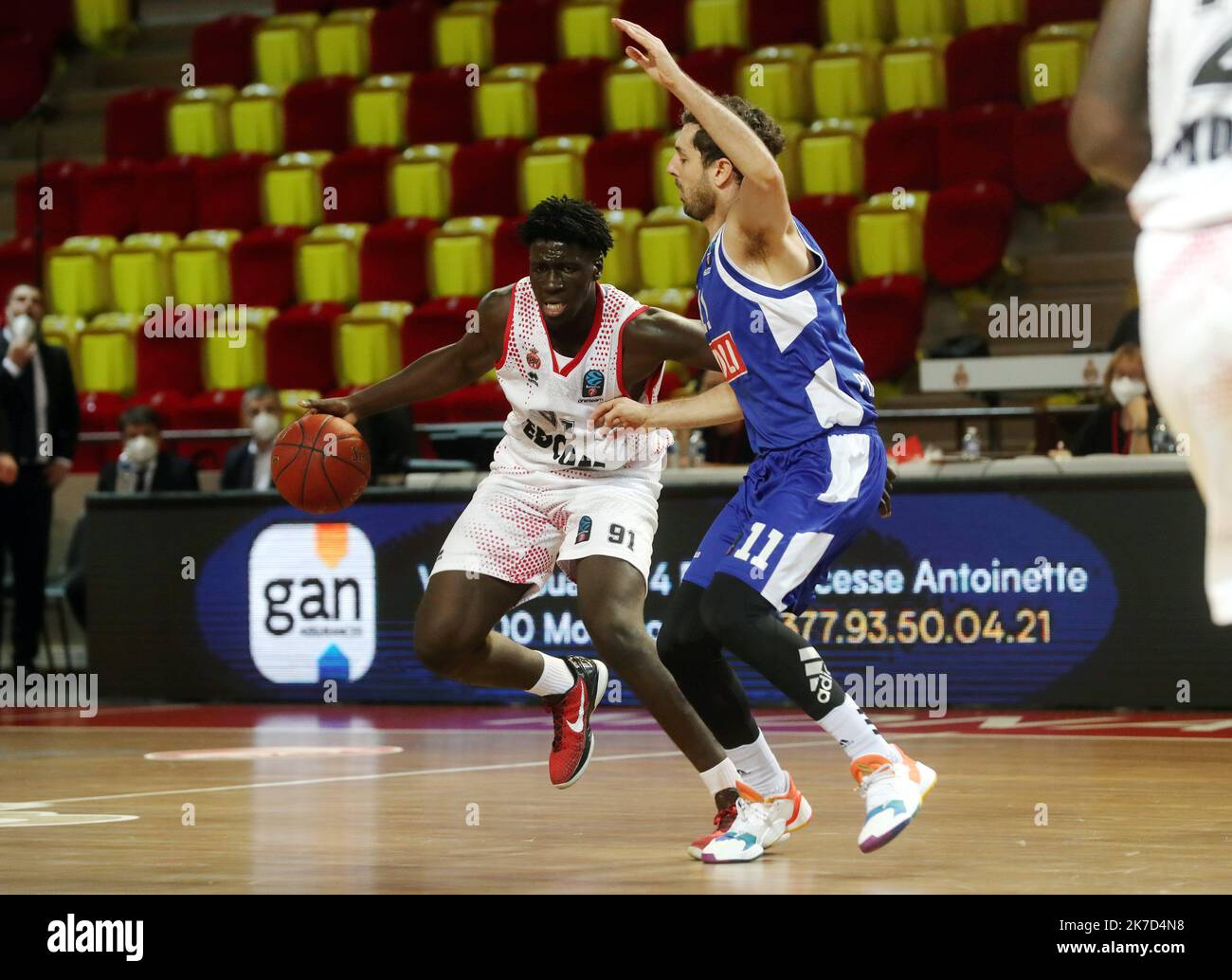 ©PHOTOPQR/NICE MATIN/Jean François Ottonello ; Monaco ; 31/03/2021 ; OTTONELLO JEAN-FRANCOIS - mercredi 31 mars 2021 18h, Salle Gaston Médecin à Monaco - SPO - AS Monaco - Podgorica - Belle du quart de finale Eurocup 2020-2021 - 91- Cissoko Stockfoto