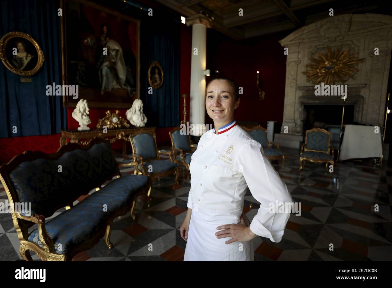 ©PHOTOPQR/NICE MATIN/Dylan Meiffret ; Nice ; 04/05/2021 ; NICE, le 04/05/2021, Portrait de Virginie BASSELOT, Küchenchefin Restauratrice du Négresco. - Nizza, Frankreich, Mai 4. 2021 nach monatelanger Schließung aufgrund von Covid-19-Beschränkungen wird das 5* Hotel Negresco, an der berühmten Promenade des Anglais gelegen, am 6.. Mai wiedereröffnet. Das Personal war bereit und ungeduldig Stockfoto