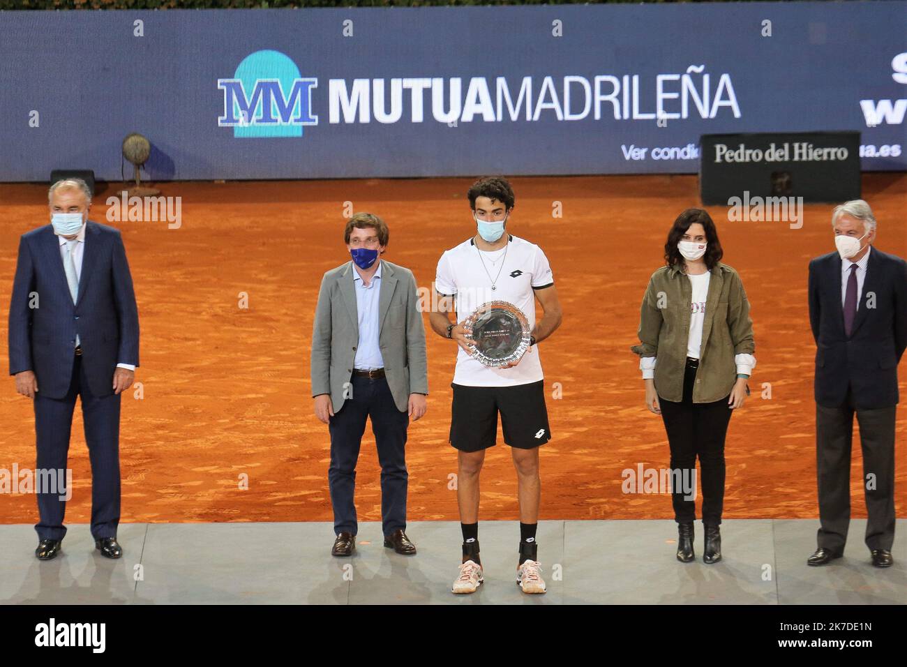 ©Laurent Lairys/MAXPPP - Matteo Berrettini von Italie während der Mutua Madrid Open 2021, Masters 1000 Tennisturnier am 9. Mai 2021 in La Caja Magica in Madrid, Spanien - Foto Laurent Lairys / MAXPPP Stockfoto