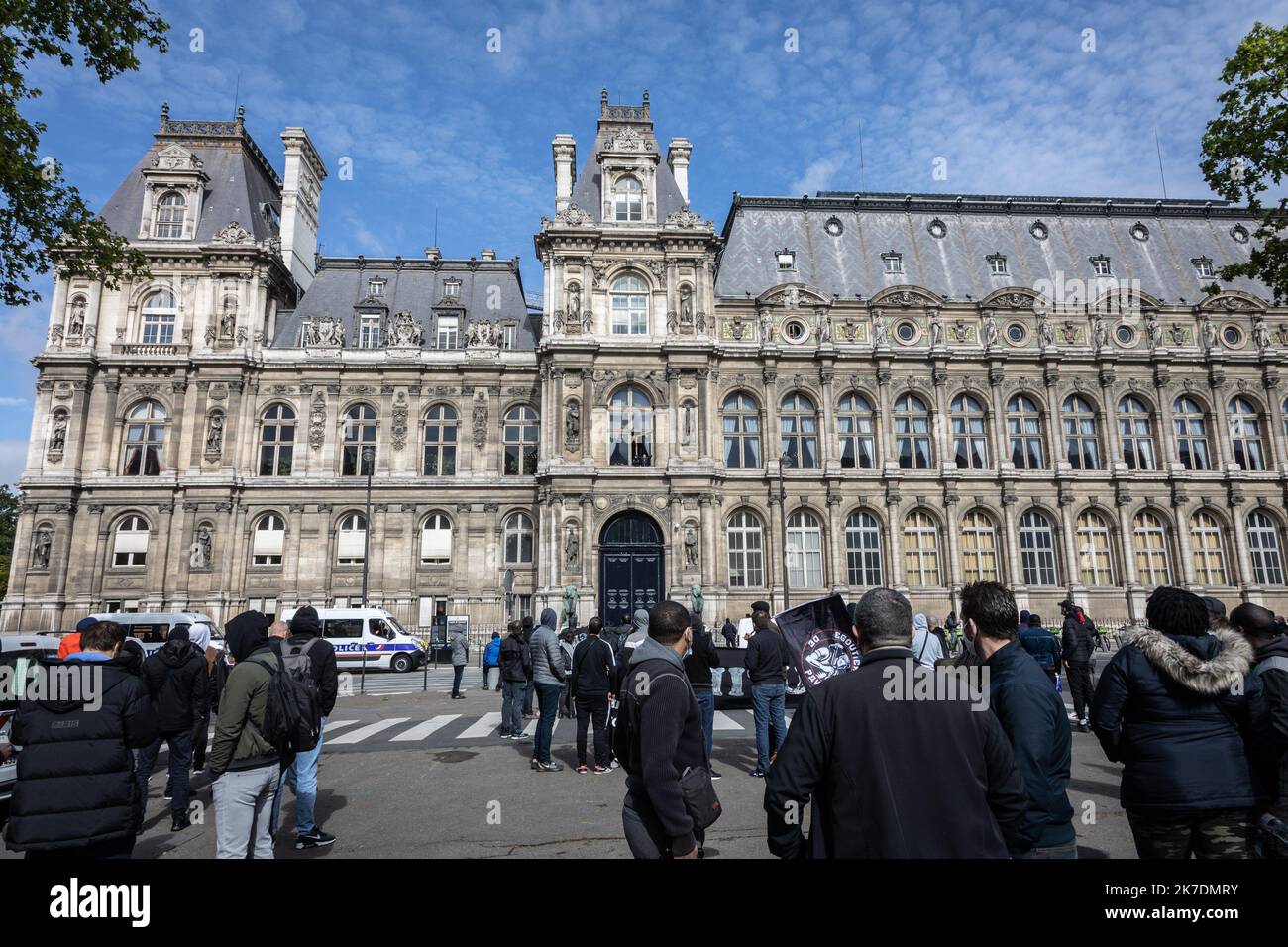 ©Sadak Souici / Le Pictorium/MAXPPP - Sadak Souici / Le Pictorium - 25/05/2021 - Frankreich / Ile-de-France / Paris - Action Coup de poing, mardi 25 Mai 2021, par des Agents de la Ville de Paris en greve : ils ont investi une Partie de l'Hotel de Ville. / 25/05/2021 - Frankreich / Ile-de-France (Region) / Paris - Aktion Coup de poing, Dienstag, 25. Mai 2021, von Agenten der Stadt Paris im Streik: Sie haben einen Teil des Rathauses investiert. Stockfoto