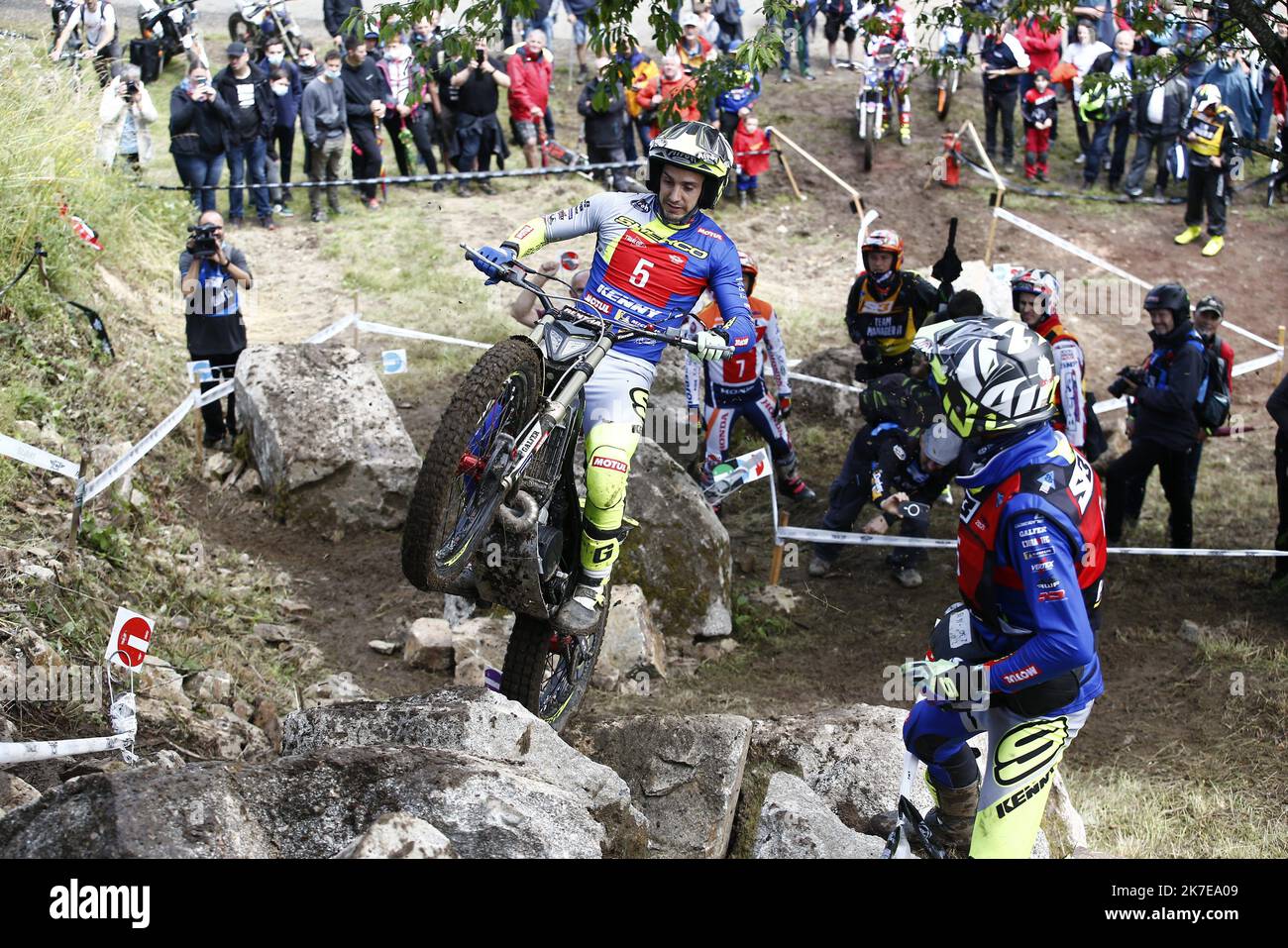 Thierry Larret/Maxppp Sportbegeisterte. Championnat du Monde de Trial. 2 eme Manche en France sur le Circuit de Charade, Saint Genes Champanelle (63), le 4 juillet 2021. FAJARDO VILA Jeroni (ESP) Sherco/ Stockfoto