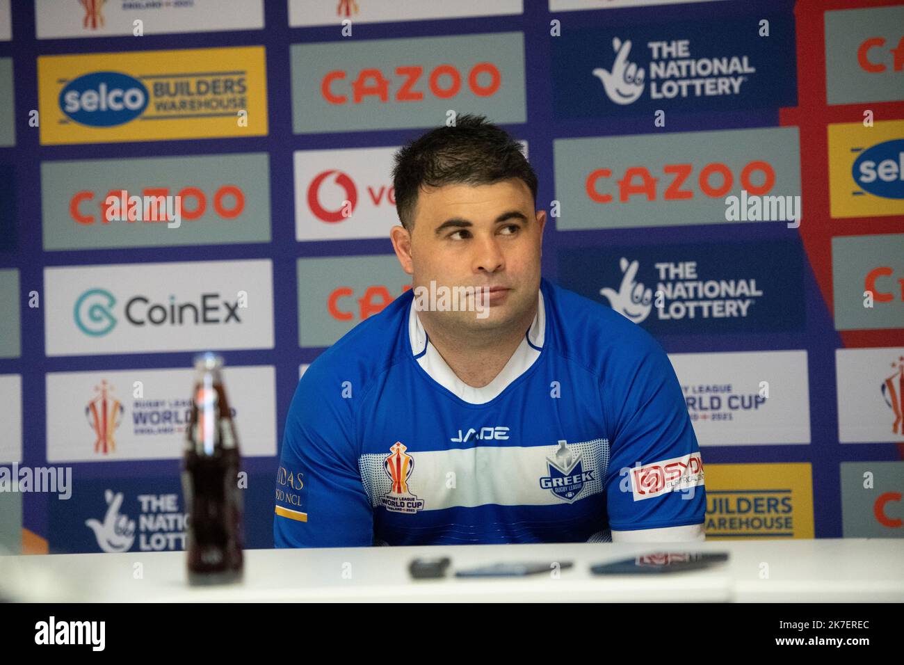 Doncaster, Großbritannien. 17.. Oktober 2022. Griechenland Halbback Jordan Meads während seiner Pressekonferenz nach dem Spiel am Rugby League World Cup Pool 2021 Ein Spiel zwischen Frankreich und Griechenland im Keepmoat Stadium, Doncaster am Montag, 17.. Oktober 2022. (Kredit: Trevor Wilkinson | MI Nachrichten) Kredit: MI Nachrichten & Sport /Alamy Live Nachrichten Stockfoto