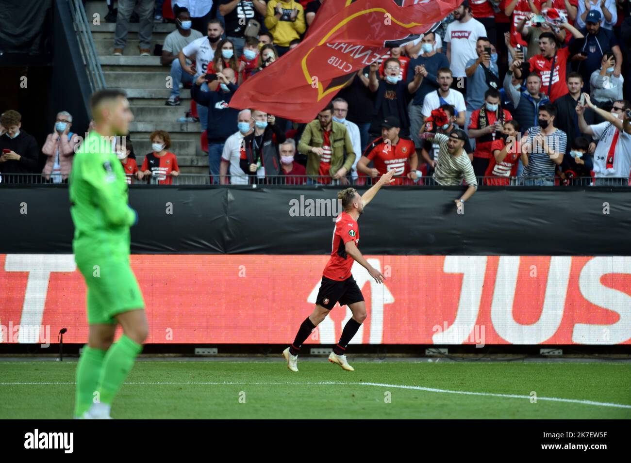 ©PHOTOPQR/LE TELEGRAM/Nicolas Creach ; ; 16/09/2021 ; FOTO Nicolas Creach / LE TELEGRAMM. FUSSBALL (35) Roazhon Park ( Rennes ) LE 16092021 Europa Conference League Stade Rennais / Tottenham La joie des Rennais Suite à au but inscrit par FLAVIEN TAIT. Stockfoto