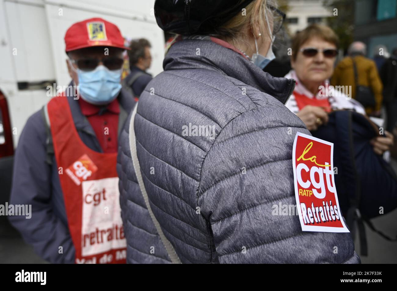 ©Julien Mattia / Le Pictorium/MAXPPP - Julien Mattia / Le Pictorium - 01/10/2021 - Frankreich / Ile-de-France / Paris - Rassemblement des Syndicats devant le Ministere des Finances pour demander une revalorisation des Pensions, A Paris le 01 Octobre 2021 / 01/10/2021 - Frankreich / Ile-de-France (Region) / Paris - Versammlung der Gewerkschaften vor dem Finanzministerium, um eine Neubewertung der Renten zu beantragen, am 01. Oktober 2021 in Paris Stockfoto