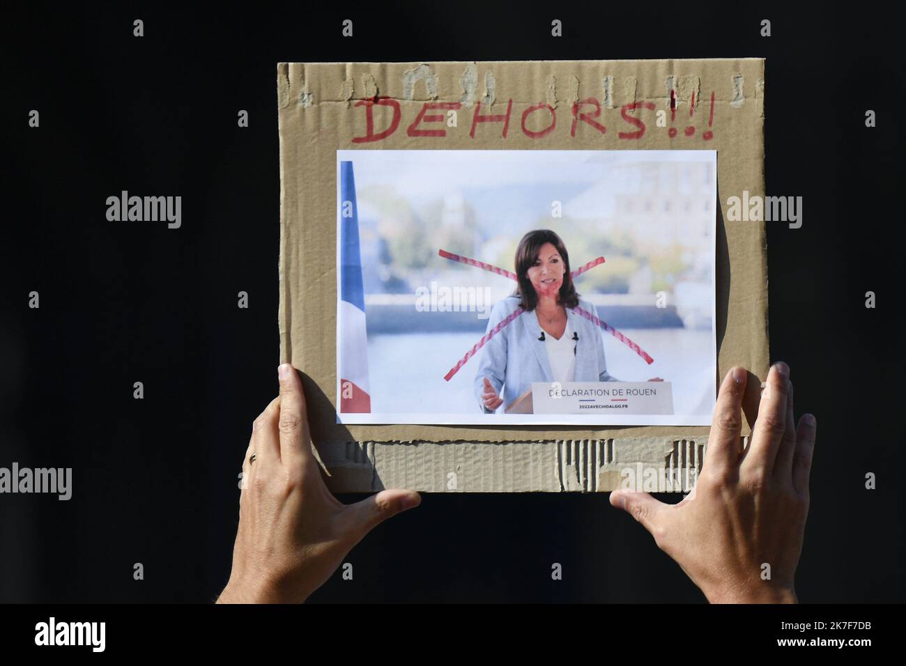©Julien Mattia / Le Pictorium/MAXPPP - Rassemblement #SaccageParis, des Associations de Riverains parisiens contre la politique de la Mairie de Paris. Stockfoto