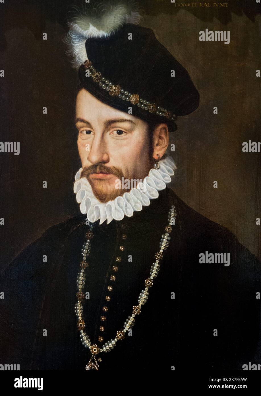©Active Museu/MAXPPP - ActiveMuseum 0006621.jpg / Portrait de Charles IX, ROI de France, d'apres Francois Clouet / Anonyme / Peinture Active Museum / Le Pictorium Brown Hintergrund, Kalligraphie, direkter Blick, Feder Hut, Juwel, König von Frankreich, Mann, Porträt, Ruff, drei Viertel Profil, vertikal, Charles IX, 16. Jahrhundert, Anonym, Malerei, Stockfoto
