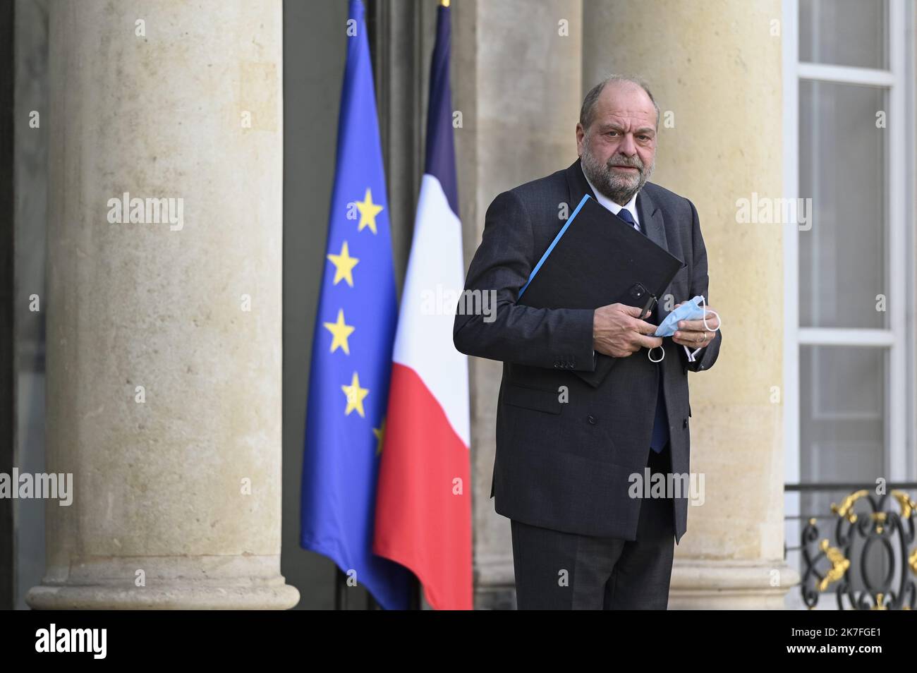 ©Julien Mattia / Le Pictorium/MAXPPP - M. Eric DUPOND-MORETTI, Garde des Sceaux, Ministre de la Justice en sortie du Conseil des Ministres, au Palais de l'Elysee le 03 novembre 2021. Stockfoto
