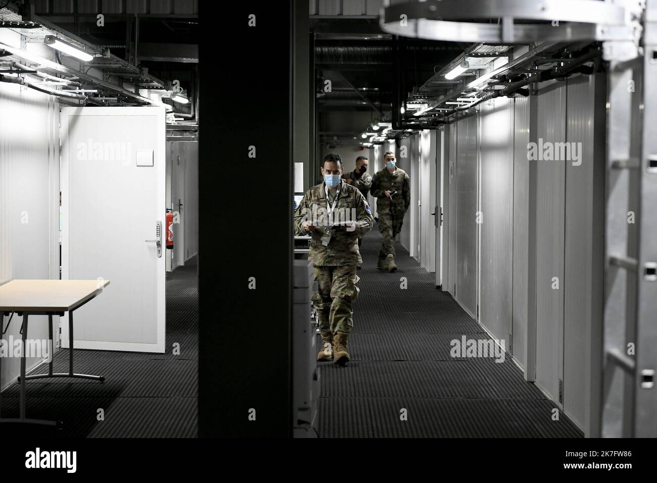 ©PHOTOPQR/LE PROGRES/Joël PHILIPPON - Poleymieux-au-Mont-d'Or 03/12/2021 - CAPCO. Base Aérienne Mt Verdun. Lyon 3. Dezember 2021 - war Room du CAPCO. Centre air de planification et de conduite des opérations, NRF Force de réaction rapide de l'OTAN. Exerceice d'évaluation standhaft Jackal de la capacité de conduite des opérations aériennes du FRA JFAC au sein d'une opération interarmées de l'OTAN. Basis Aérienne 942 Lyon Mont-Verdun. - Luftwaffenstützpunkt Mt Verdun. Lyon 3. Dezember 2021 -CAPCO war Room. Air Planning and Operations Center, NRF NATO Rapid Reaction Force Stockfoto