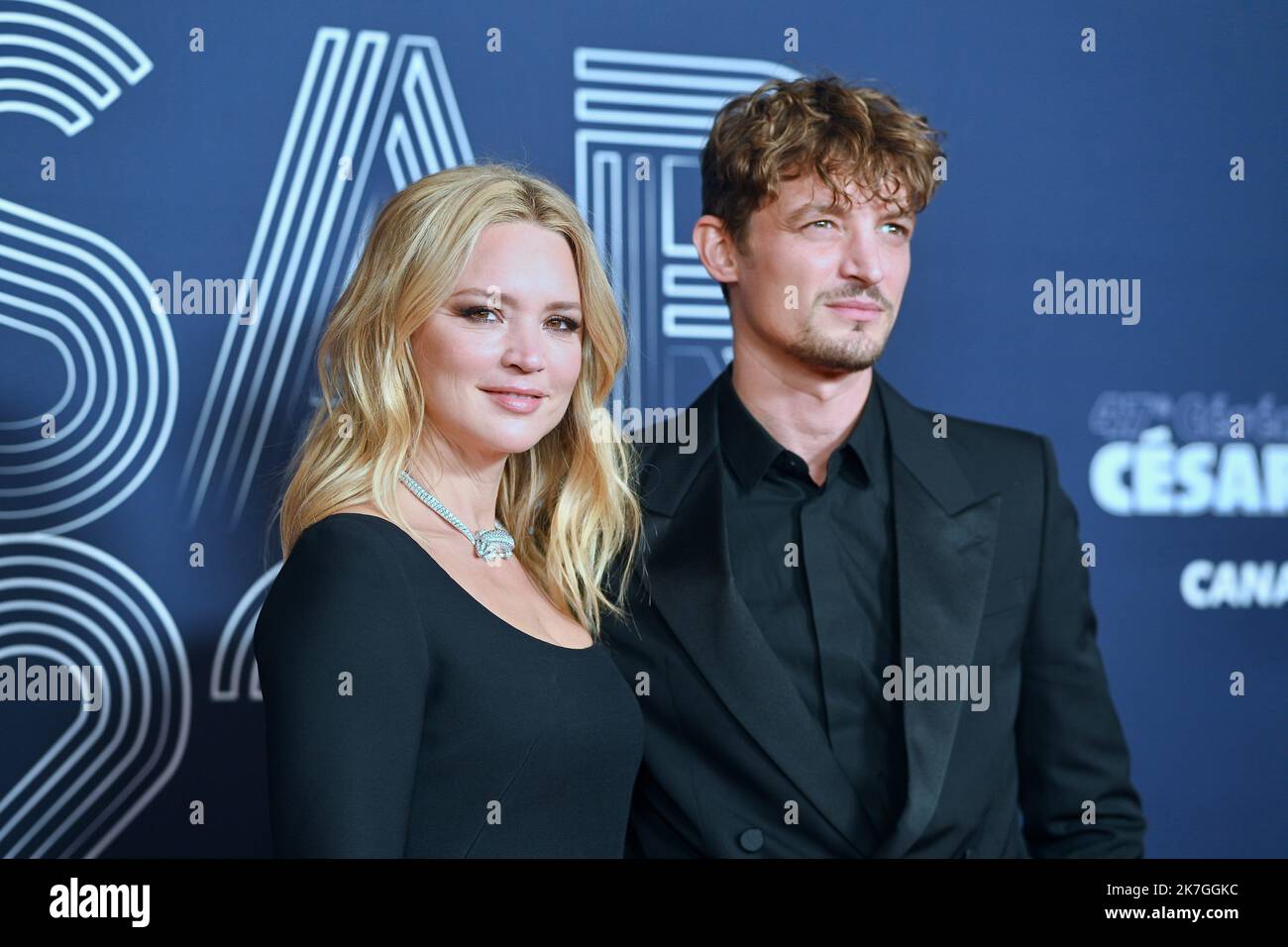 Virginie efira et niels schneider -Fotos und -Bildmaterial in hoher