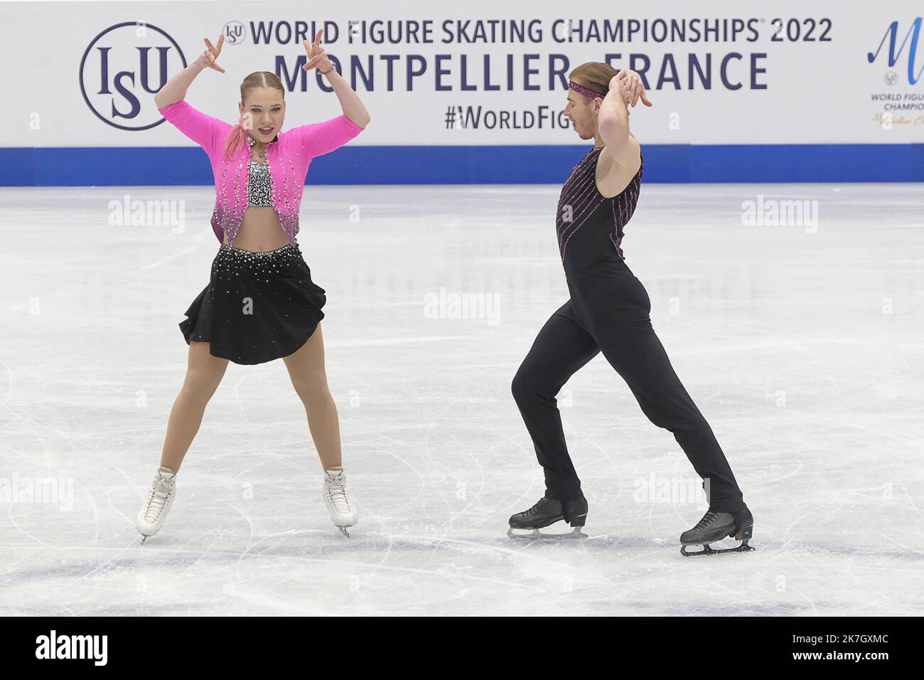 ©Giacomo Italiano/MAXPPP - MONTPELLIER 25/03/2022 Taschlerova et Taschler. Danse rythmique sur glace, Paar. Championnats du monde de patinage artistique a Montpellier en mars 2022. Photographe : Giacomo Italiano / MaxPPP - Eiskunstlauf-Weltmeisterschaft in Montpellier, Frankreich, am 25. März 2022. Stockfoto