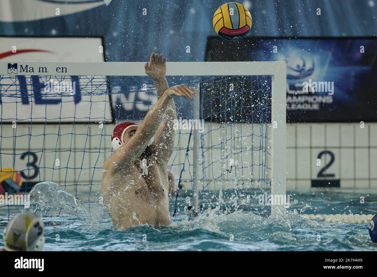 â©PHOTOPQR/LA PROVENCE/TOMASELLI Antoine; Marseille; 08/04/2022; Wasser-Polo â €¢ CNM / Bucarest â €¢ Ligue des Champions â €¢ Cercle des Nageurs. Champions League Stockfoto