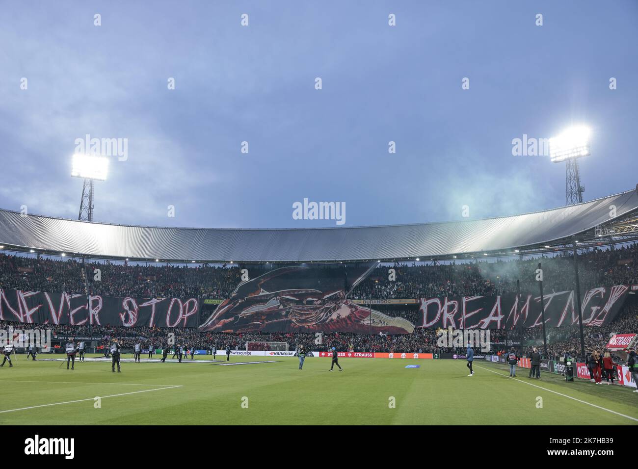 â©PHOTOPQR/LA PROVENCE/TOMASELLI Antoine; Rotterdam; 28/04/2022; Fuß â €¢ Feyenoord / OM â €¢ Demi-Finale UEFA Europa ConfÃ©Abre League â €¢ Stade Feyenoor Stadion Stockfoto