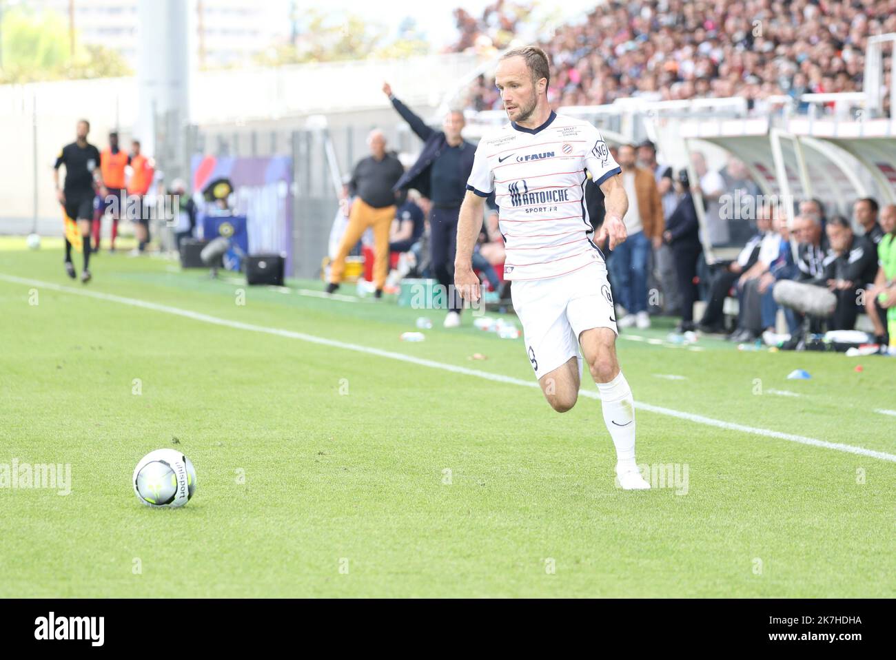 Thierry LARRET/MAXPPP. Fußball.Ligue 1 Uber Isst. Clermont Foot 63 gegen Montpellier Herault Sport Club. Stade Gabriel Montpied. Clermont-Ferrand (63) le 8 Mai 2022. GERMAIN Florent (MO) Stockfoto