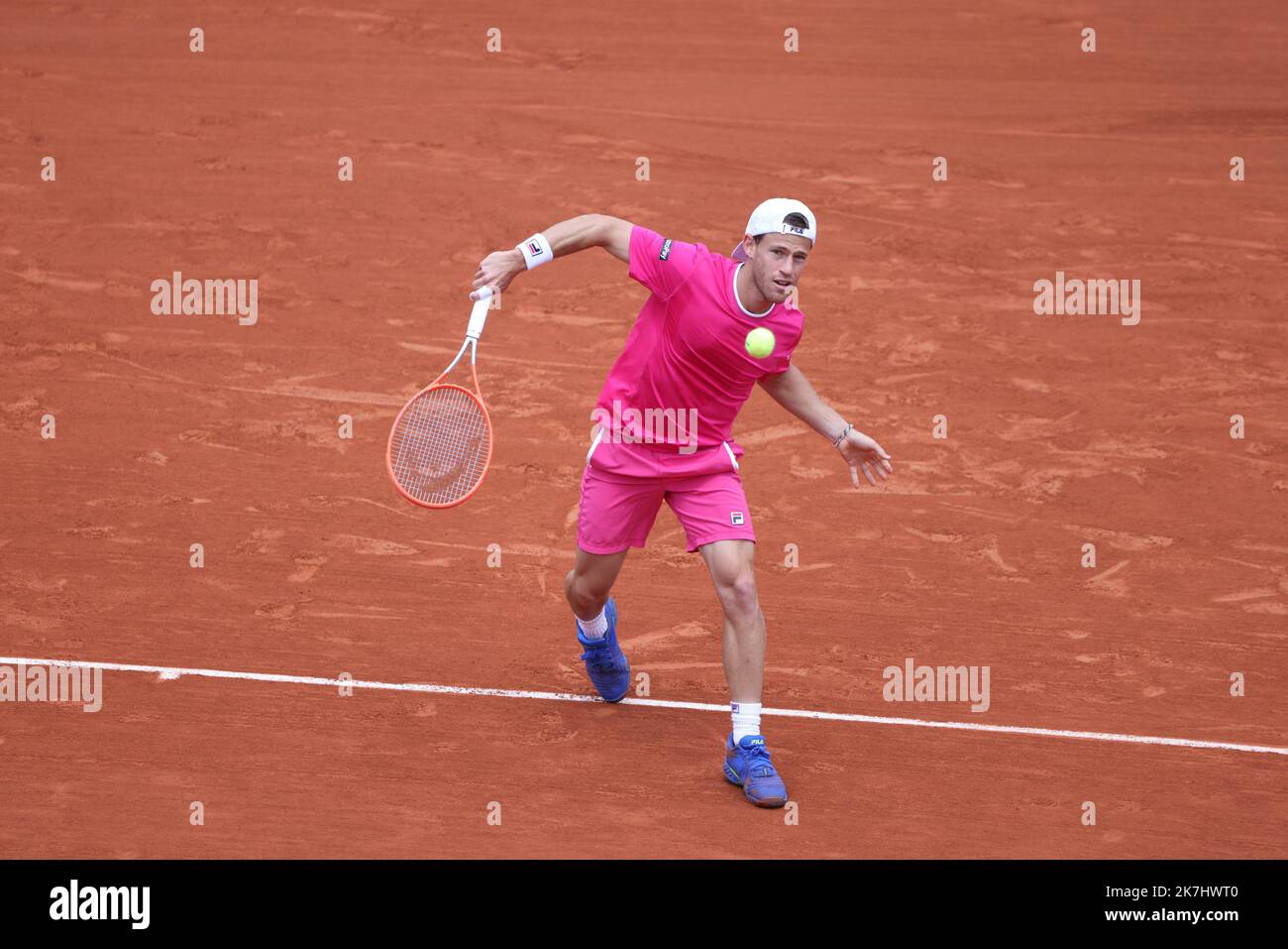 ©PHOTOPQR/LE PARISIEN/LP / ARNAUD JOURNOIS ; PARIS ; 29/05/2022 ; TENNIS , ROLAND GARROS 2022 , 29/05/2022 , NOVAK DJOKOVIC VS DIEGO SCHWARTZMAN DIEGO SCHWARTZMAN Stockfoto