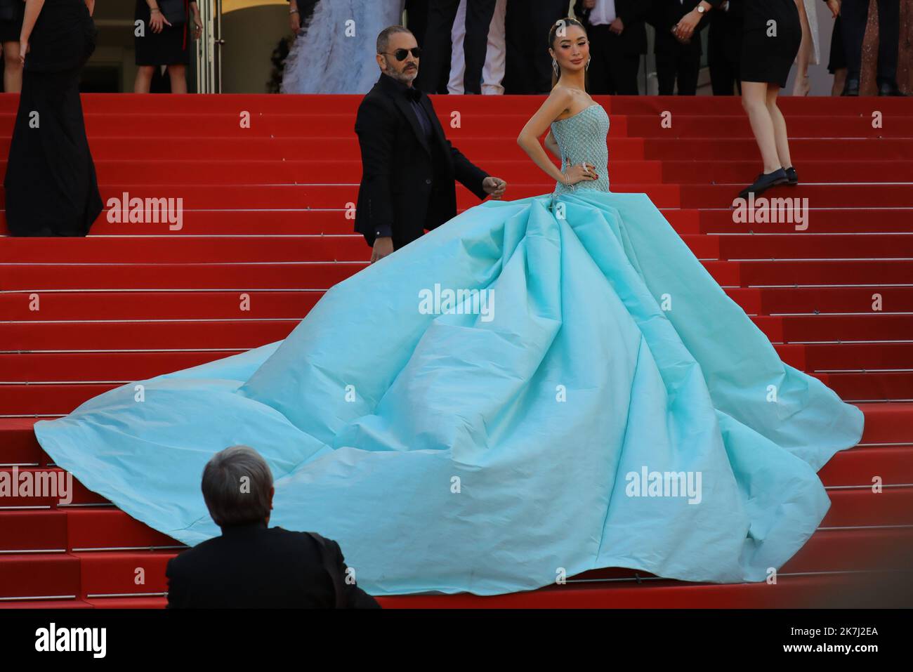 ©Pierre Teyssot/MAXPPP ; Cannes Film Festival 2022. 75. Ausgabe des 'Festival International du Film de Cannes' am 27/05/2022 in Cannes, Frankreich. Roter Teppich für die Vorführung des Films 'Mother and Son (UN Petit Frere)' Heart Evangelista. â© Pierre Teyssot/Maxppp Stockfoto