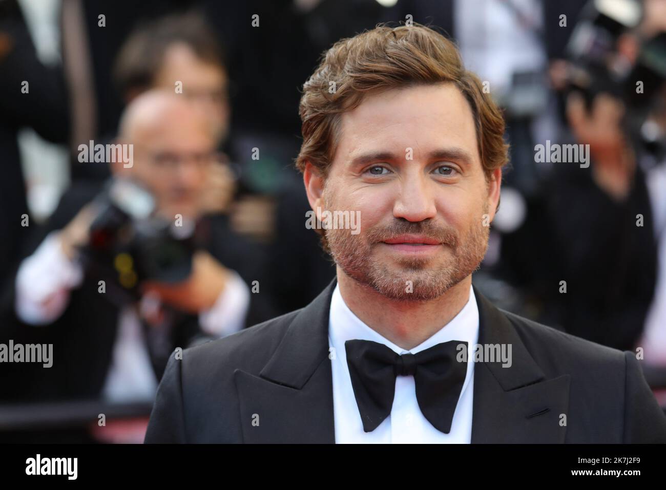 ©Pierre Teyssot/MAXPPP ; Cannes Film Festival 2022. 75. Ausgabe des 'Festival International du Film de Cannes' am 27/05/2022 in Cannes, Frankreich. Roter Teppich für die Vorführung des Films 'Mother and Son (UN Petit Frere)' Ã‰dgar RamÃ­rez. â© Pierre Teyssot/Maxppp Stockfoto