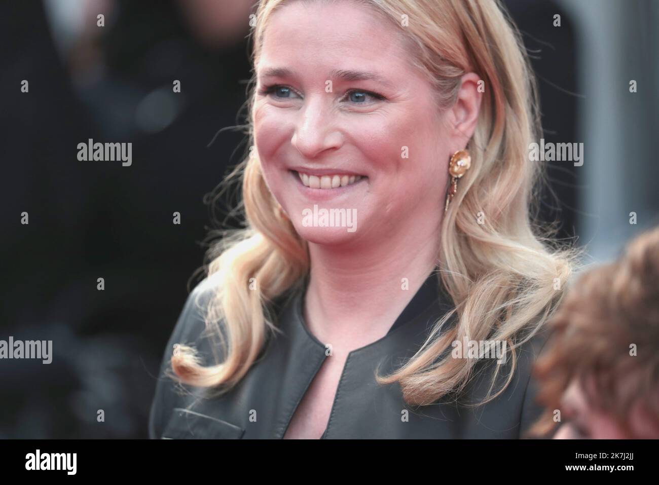©Pierre Teyssot/MAXPPP ; Cannes Film Festival 2022. 75. Ausgabe des 'Festival International du Film de Cannes' am 24/05/2022 in Cannes, Frankreich. Prominente und Schauspieler auf dem Roten Teppich, Natacha RÃ©gnier. â© Pierre Teyssot/Maxppp Stockfoto