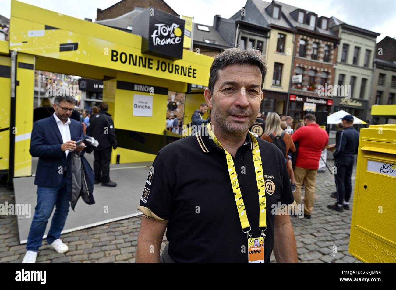 ©PHOTOPQR/L'EST REPUBLICAIN/ALEXANDRE MARCHI ; BINCHE ; 07/07/2022 ; SPORT - CYCLISME - TOUR DE FRANCE 2022 - 109 EME EDITION - TDF - 6 EME ETAPE - BINCHE - LONGWY - ABFAHRT. Binche (Belgique) 7 juillet 2022. L'ancien coureur cycliste Christophe MENGIN, Originaire de Nancy. FOTO Alexandre MARCHI. - Die Ausgabe 109. des Radrennens der Tour de France findet vom 01. Bis 24. Juli 2022 statt - - Stockfoto