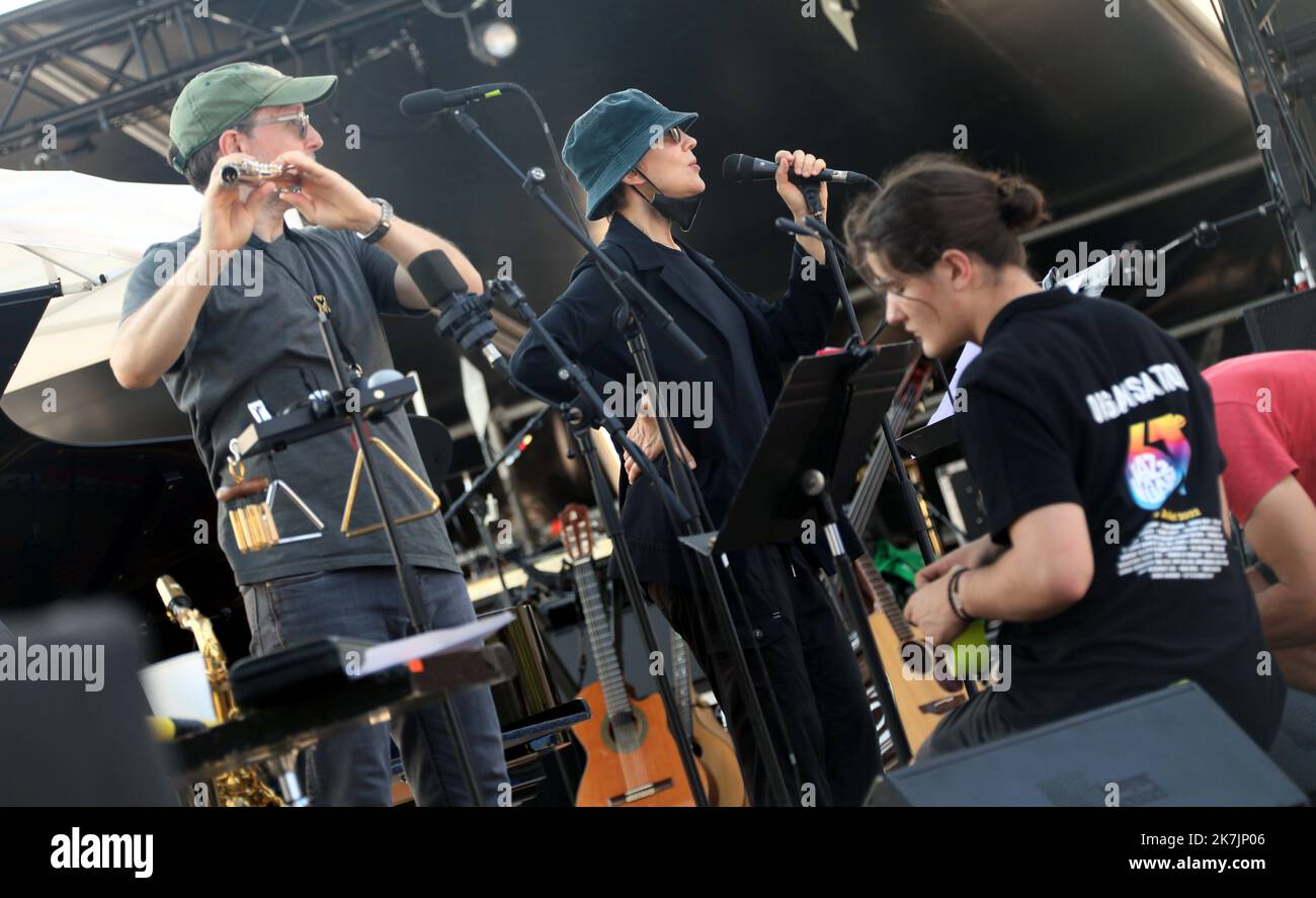 ©PHOTOPQR/NICE MATIN/Patrice Lapoirie ; Antibes ; 13/07/2022 ; Jazz ein juan STACEY KENT STACEY KENT bei Juan Les Pins für Jazz Festival Juli 13 2022 Stockfoto