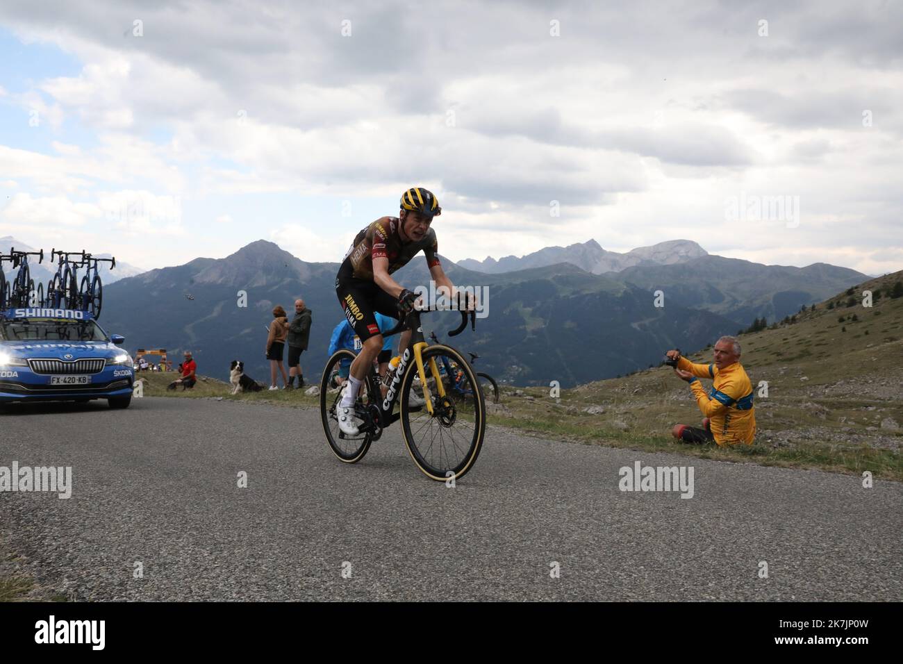 ©PHOTOPQR/LA PROVENCE/DUCLET Stéphane ; Aramon ; 13/07/2022 ; ?Jonas Vingegaard a remporté la 11e étape du Tour de France entre Albertville et le col du Granon Etappe elf des Radrennens der Tour de France, einem Rennen von Albertville aus dem Jahr 149km zum Col du Granon Serre Chevalier, Frankreich, am Mittwoch, den 13. Juli 2022 Stockfoto