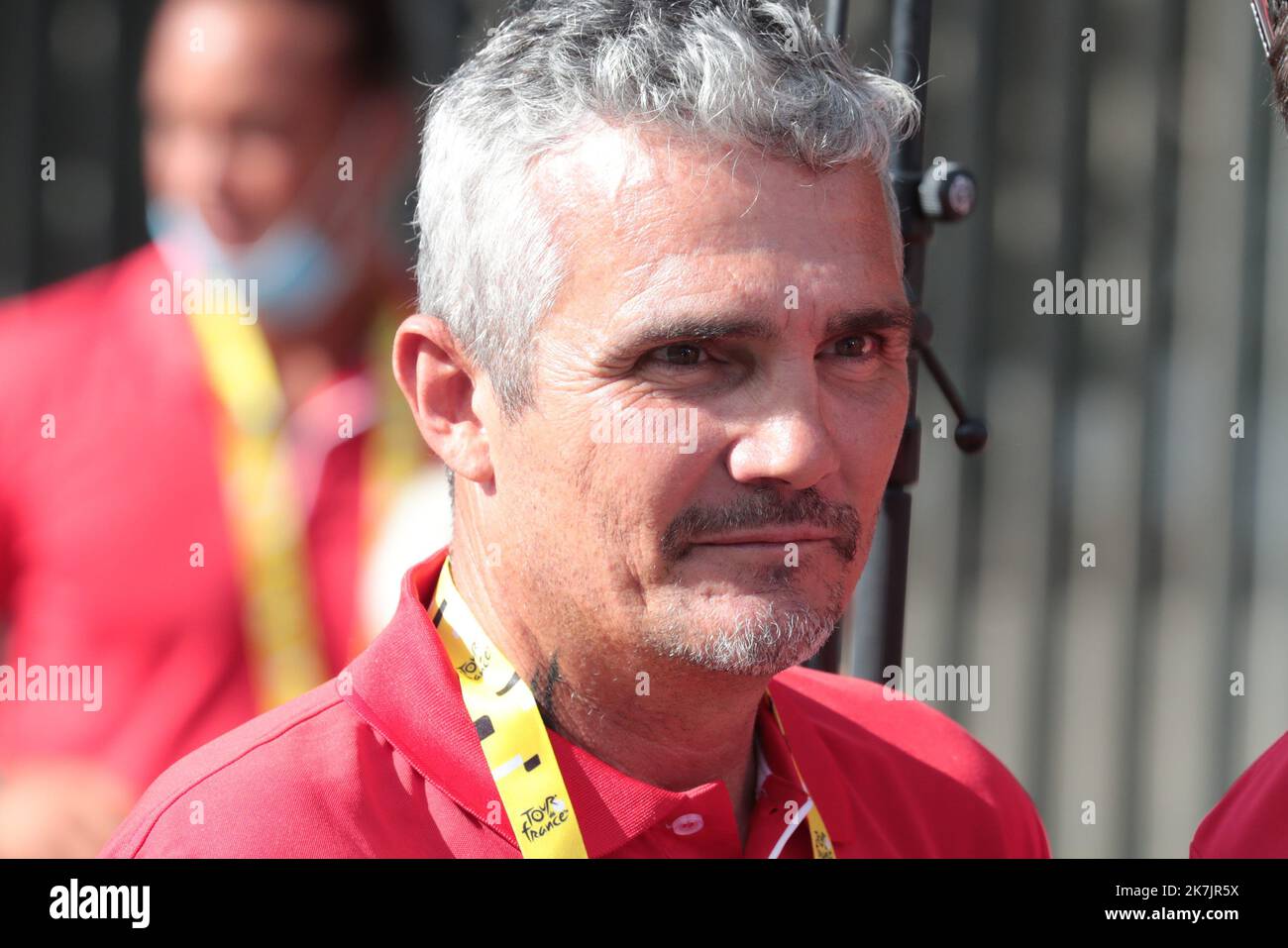 ©Pierre Teyssot/MAXPPP; Tour de France - UCI-Radrennen - Etappe 13 Bourg d'Oisans - Saint-Etienne. Saint-Etienne, Frankreich am 15. Juli 2022. Mads Pedersen (DAN) Trek-Segafredo gewinnt die Etappe. Jonas Vingegaard (DEN) behält sein gelbes Trikot. Auf dem Foto Französisch Richard Virenque. â© Pierre Teyssot / Maxppp - die Radrennen der Tour de France 109. finden vom 01. Bis 24. Juli 2022 statt - Stockfoto