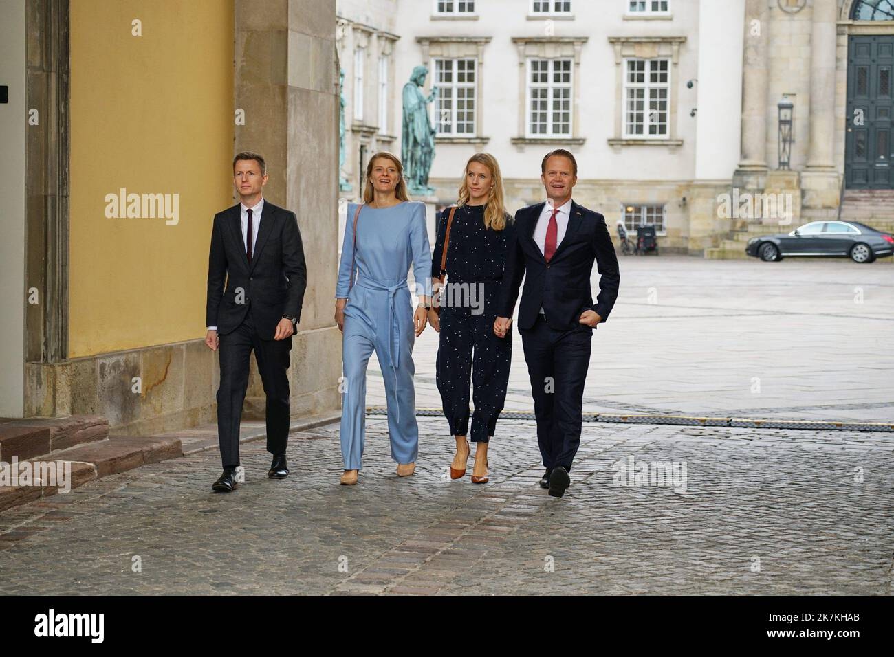 ©Thibault Savary / Le Pictorium/MAXPPP - Kopenhagen 04/10/2022 Thibault Savary / Le Pictorium - 4/10/2022 - Danemark / Kopenhagen - Jeppe Kofod Ministre Danois des Affaires Etrangeres arrive pour la ceremonie religieuse precedencant le discours de politique generale de la PM Mette Frederiksen. / 4/10/2022 - Dänemark / Kopenhagen - Jeppe Kofod der dänische Außenminister kommt nach Christiansborg, um an einer religiösen Zeremonie und der Rede des Premierministers teilzunehmen, während das Parlament wieder eröffnet wird. Stockfoto