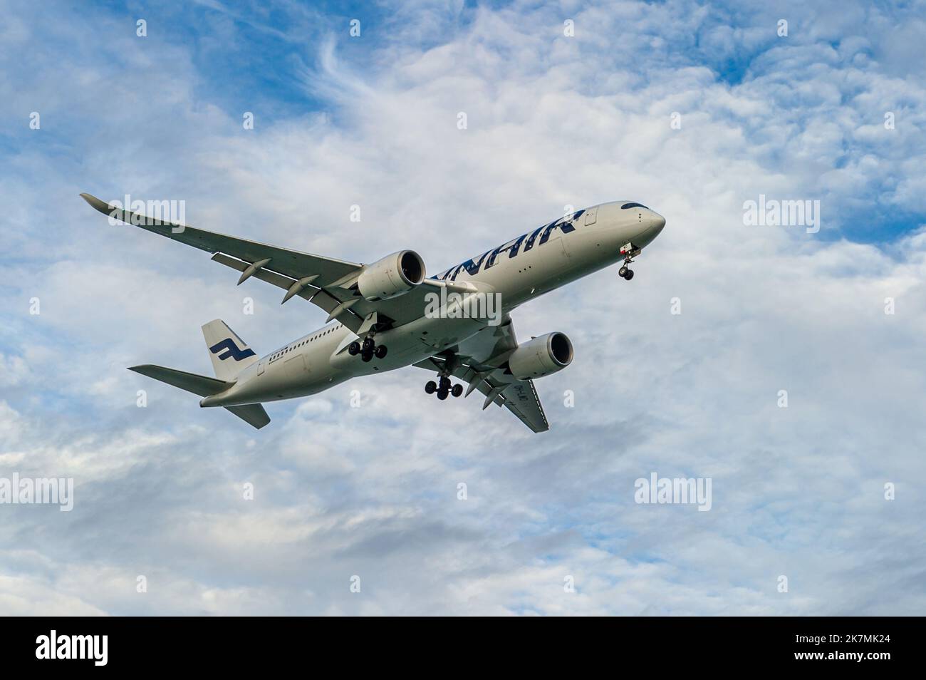 Finnair Airbus A350-941 bei der endgültigen Ankunft am Flughafen Singapur Changi Stockfoto