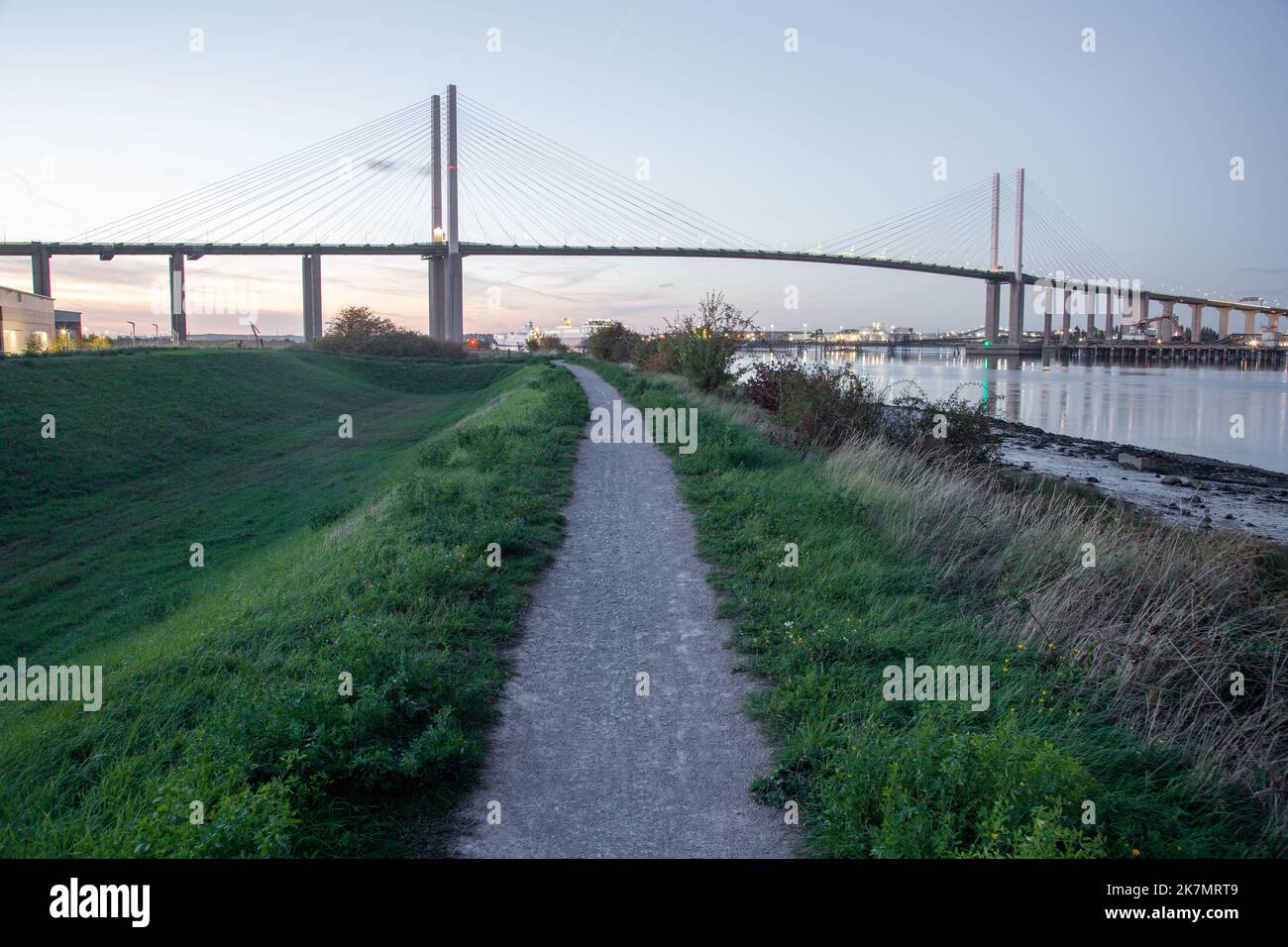 Greenhithe waterfront Fotos und Bildmaterial in hoher Auflösung Alamy