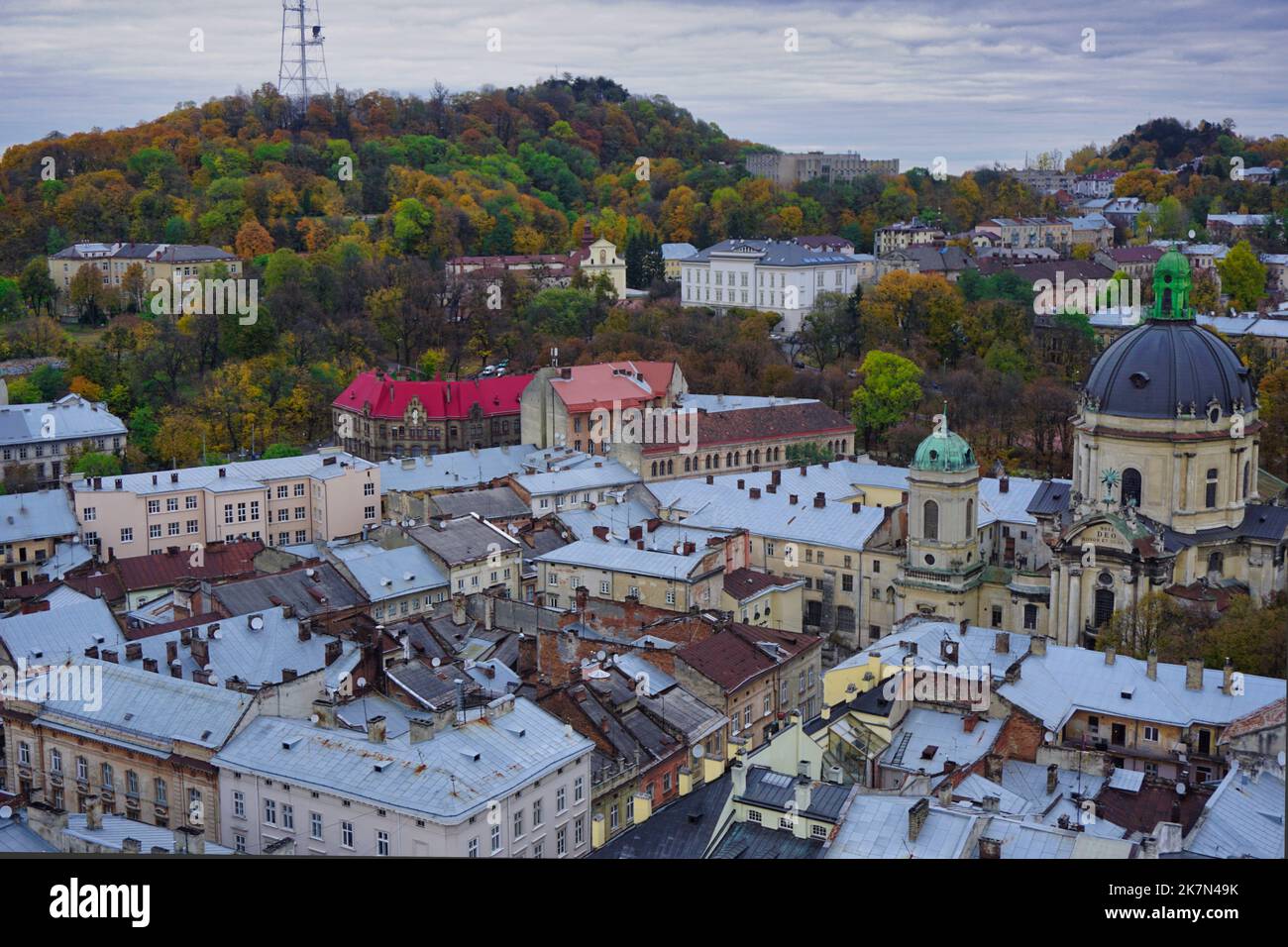 Gesamtansicht der historischen Stadt lviv, ukraine Stockfoto