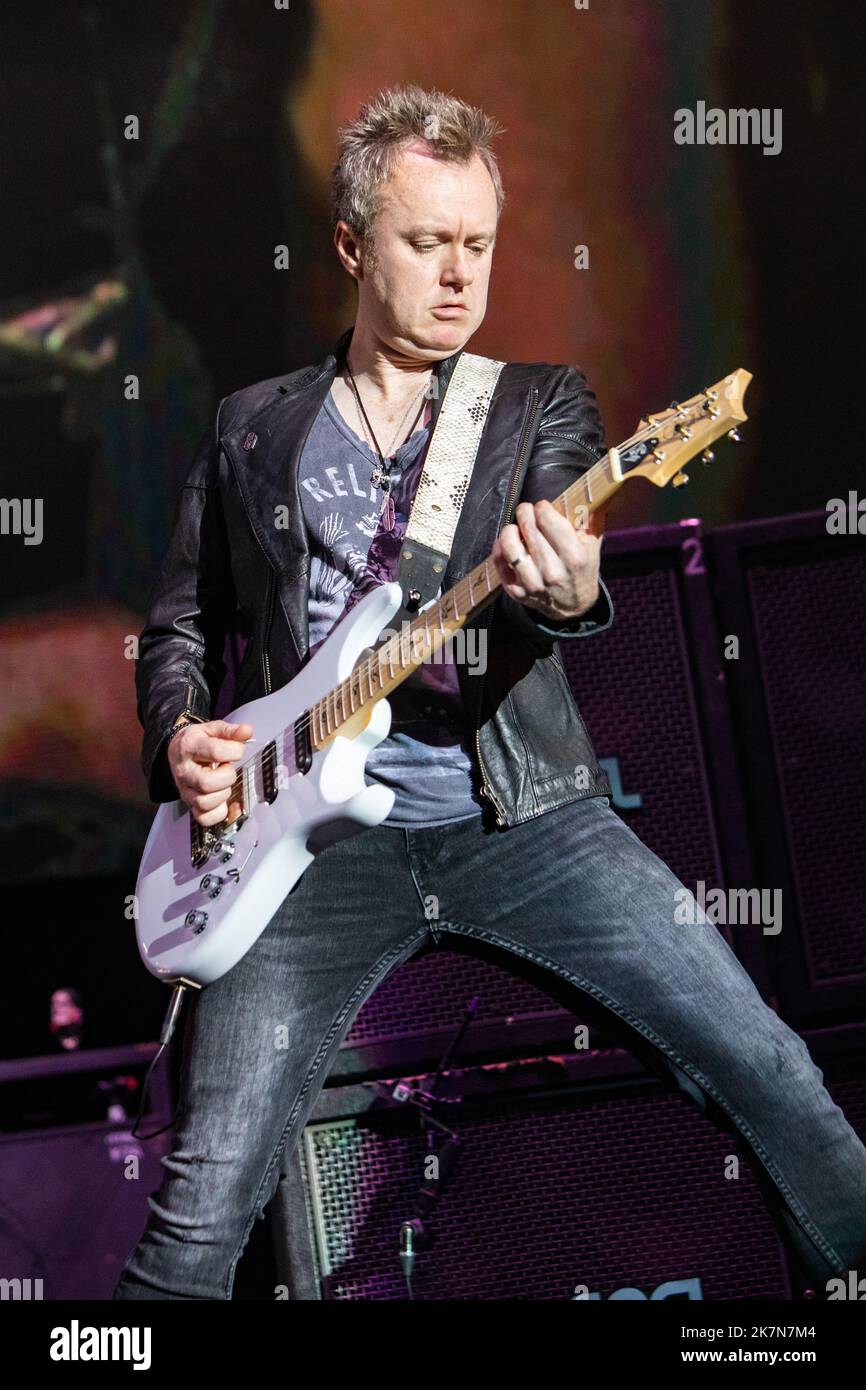 Mailand Italien. 17. Oktober 2022. Die englische Band DEEP PURPLE spielt live auf der Bühne des Mediolanum Forums während „The Whoosh! Tour“ Stockfoto