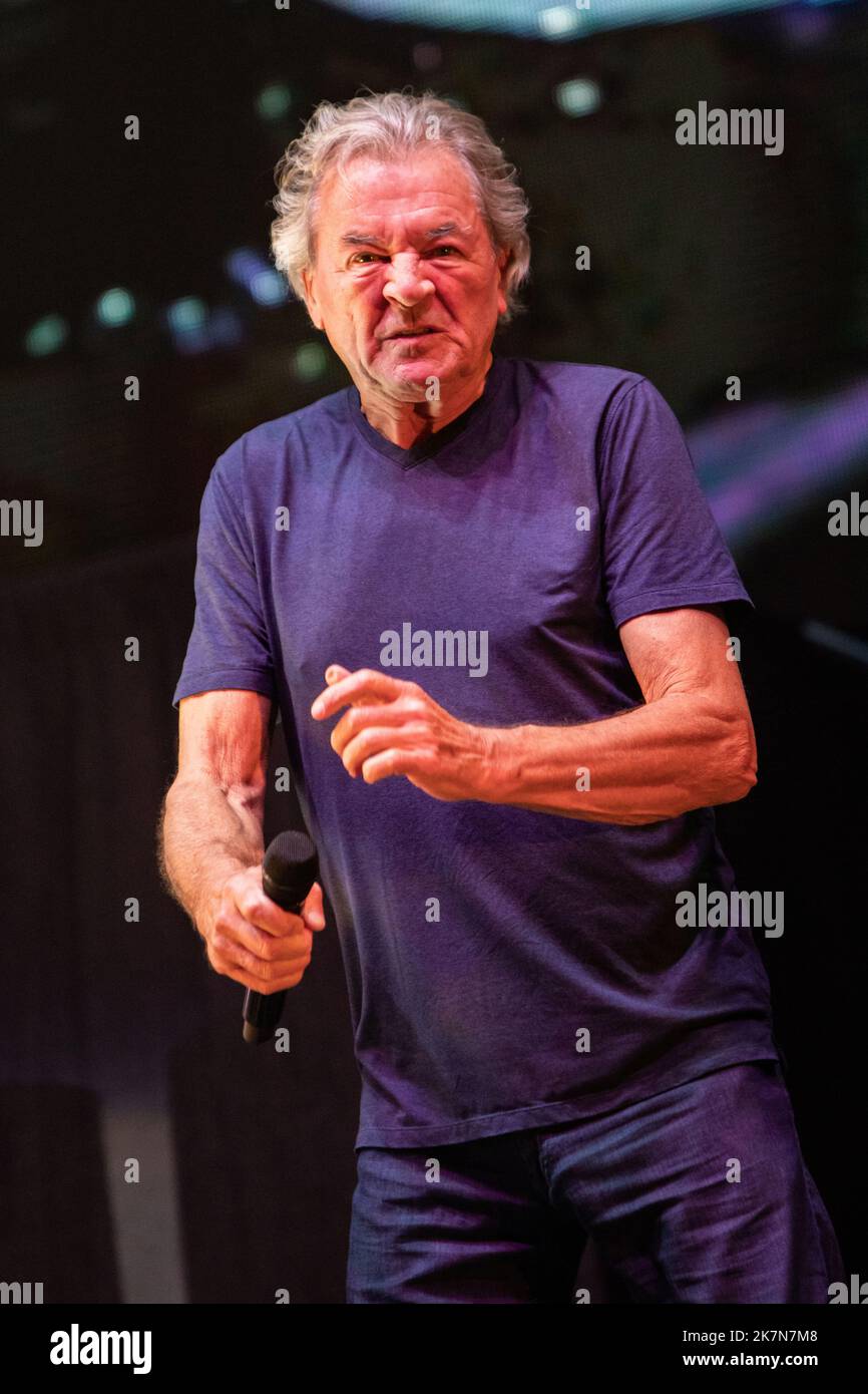 Mailand Italien. 17. Oktober 2022. Die englische Band DEEP PURPLE spielt live auf der Bühne des Mediolanum Forums während „The Whoosh! Tour“ Stockfoto