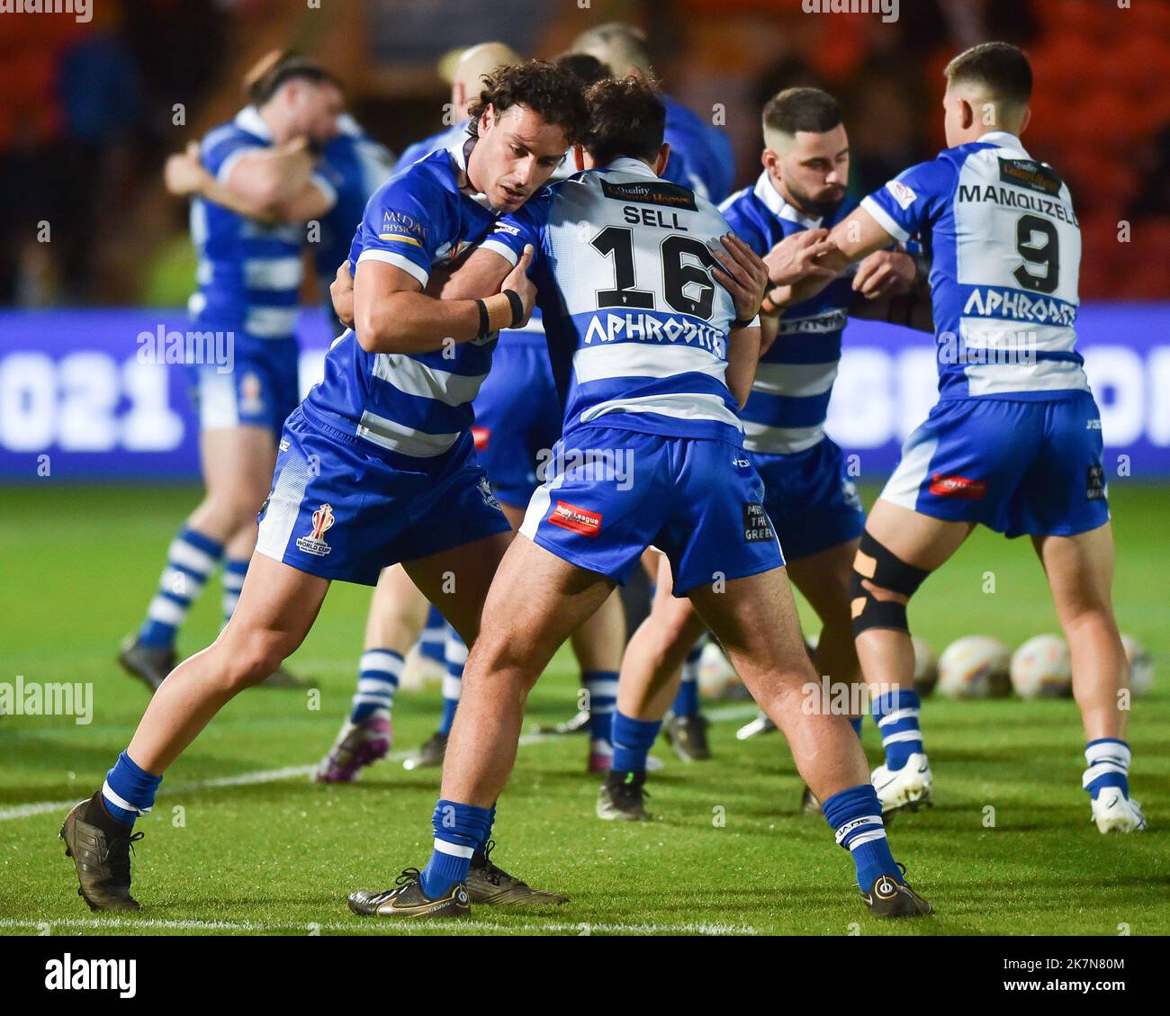 Doncaster, England - 17.. Oktober 2022 - Rugby League World Cup Frankreich gegen Griechenland im Eco-Power Stadium, Doncaster, Großbritannien - Griechenland Aufwärmen. Stockfoto