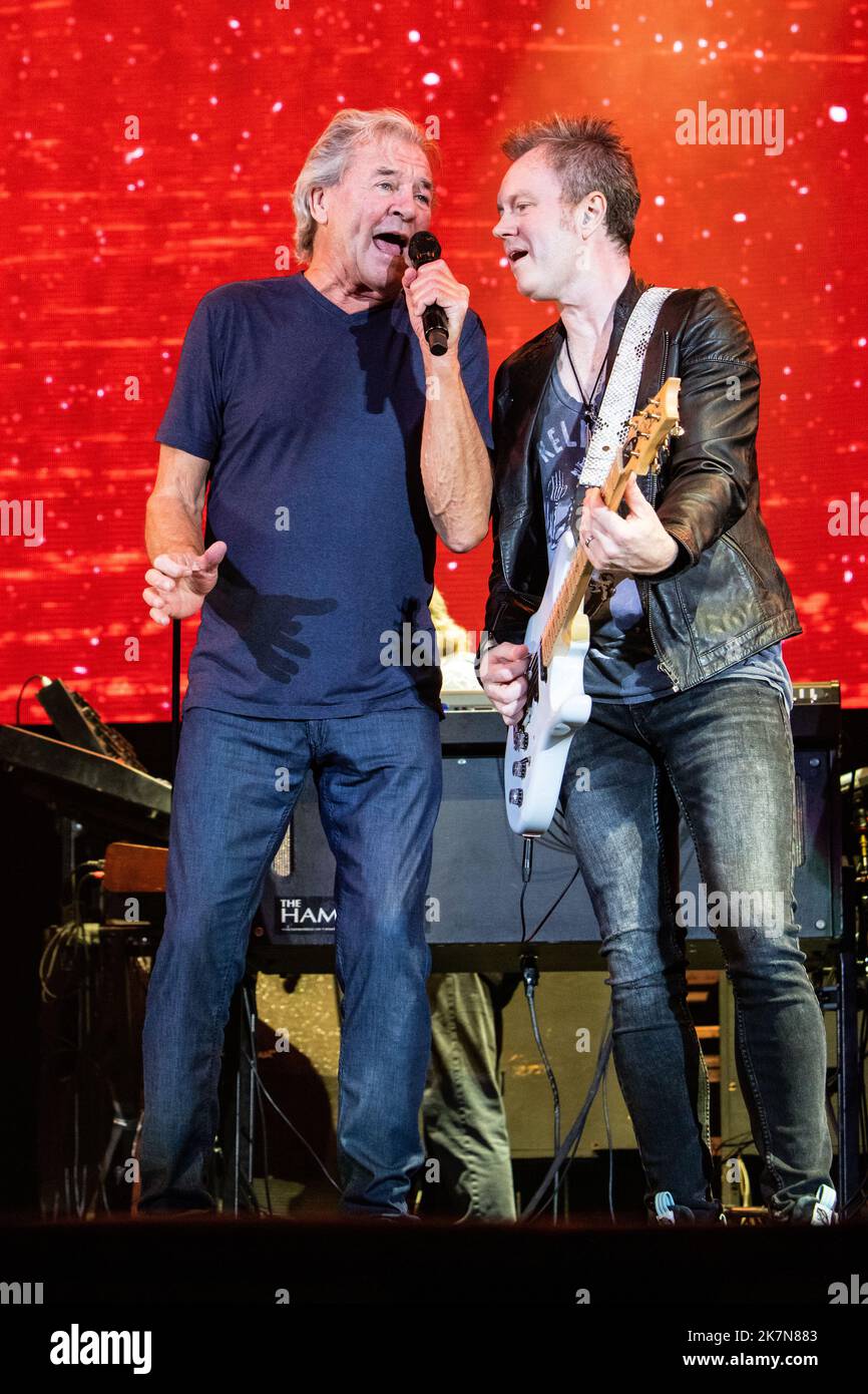 Mailand Italien. 17. Oktober 2022. Die englische Band DEEP PURPLE spielt live auf der Bühne des Mediolanum Forums während „The Whoosh! Tour“ Stockfoto