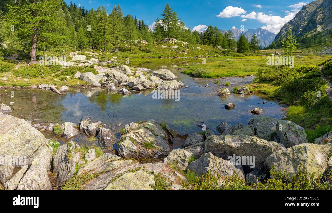 Die Landschaft am Lago d Arpy See. Stockfoto