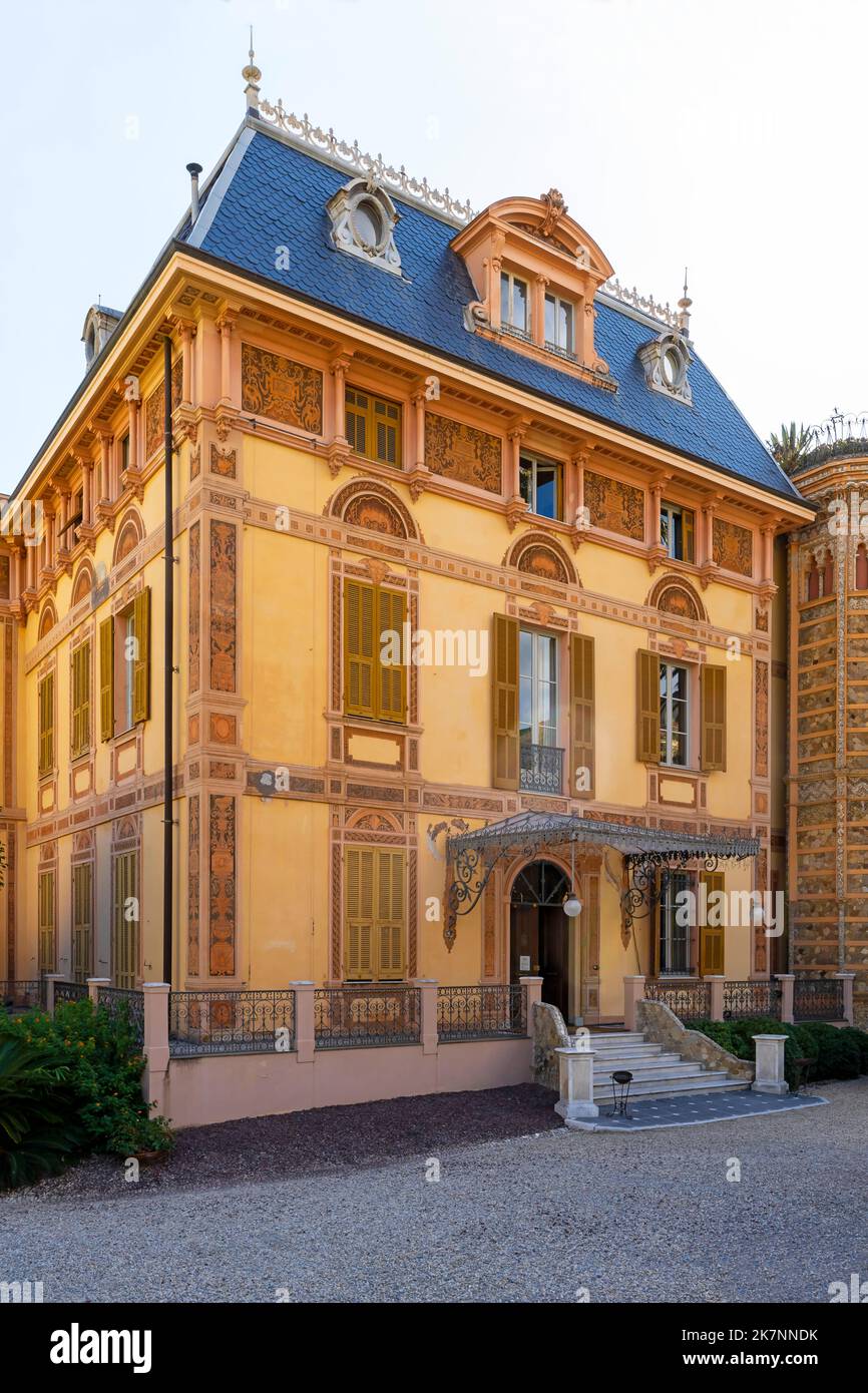 Villa Nobel in Sanremo, Bezirk Imperia, Ligurien, Italien. Die Villa Nobel, erbaut 1874 und restauriert 1892, befindet sich in der Mitte eines Wond Stockfoto