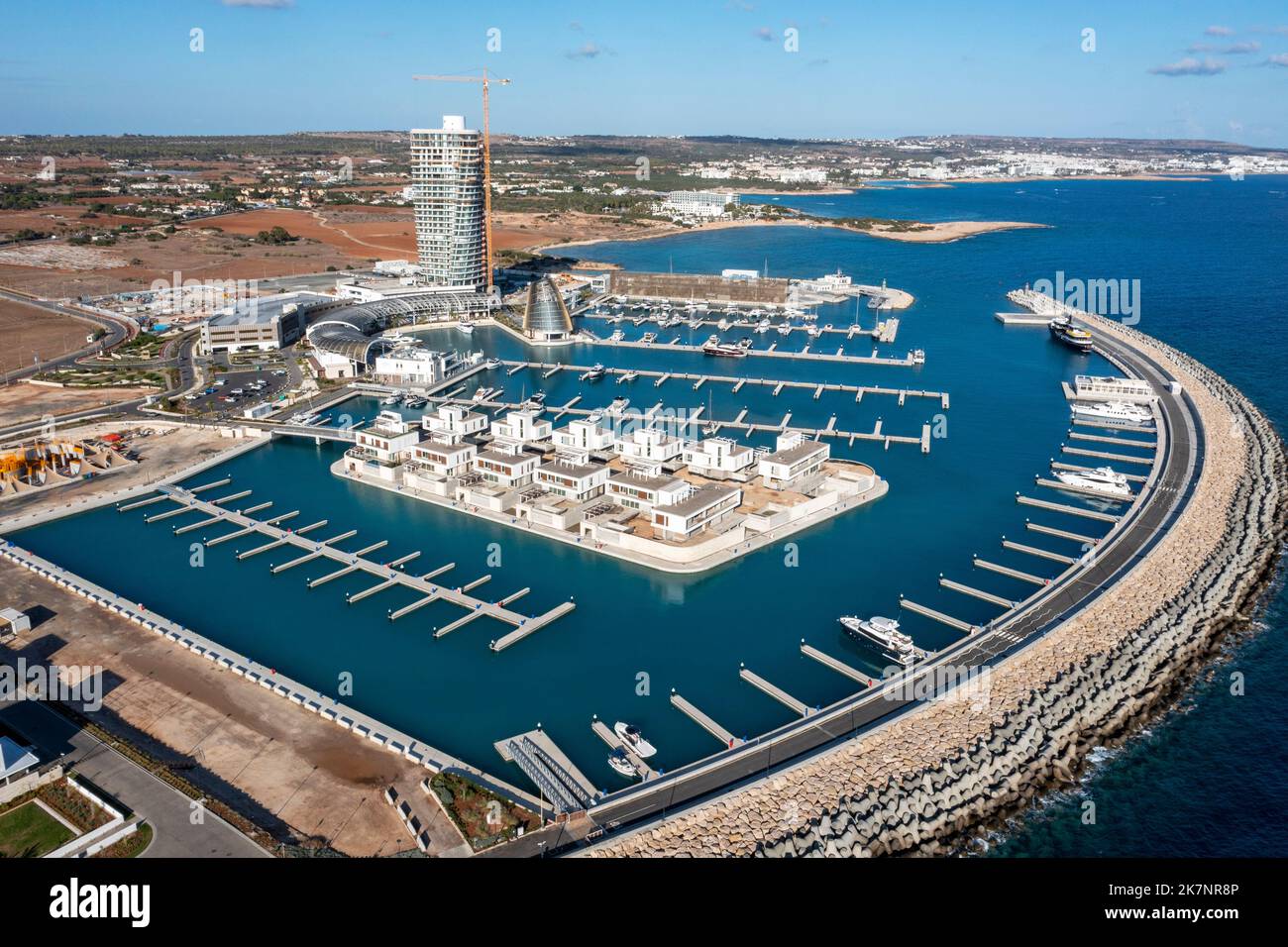 Luftaufnahme von Ayia Napa Marina, Ayia Napa, Zypern. Stockfoto