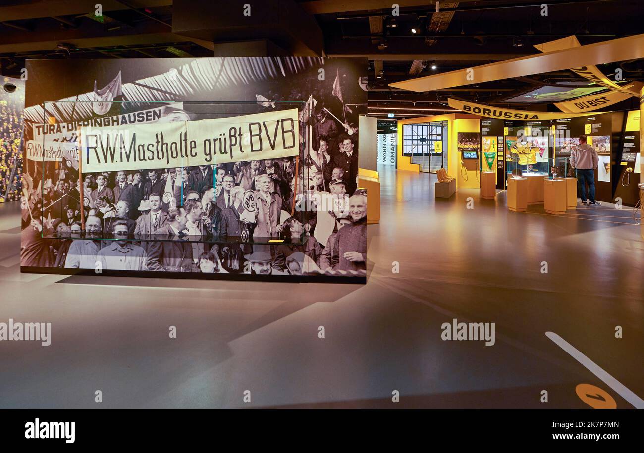 Borusseum Museum in der Signal Iduna Arena - dem offiziellen Spielplatz des FC Borussia Dortmund Stockfoto