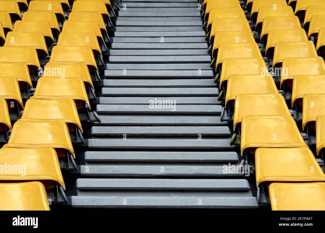 An den Tribünen der Signal Iduna Arena - dem offiziellen Spielplatz des FC Borussia Dortmund Stockfoto