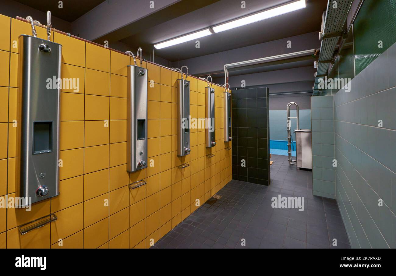 Spielerbad in der Signal Iduna Arena - dem offiziellen Spielplatz des FC Borussia Dortmund Stockfoto