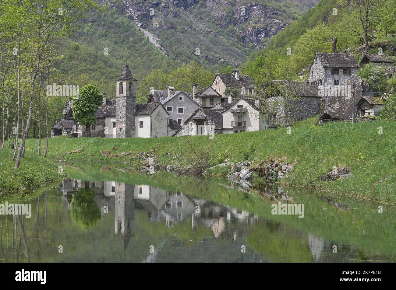 Traditionelles Dorf von Ritorto im Val Bavona, Kanton Tessin, Schweiz Stockfoto