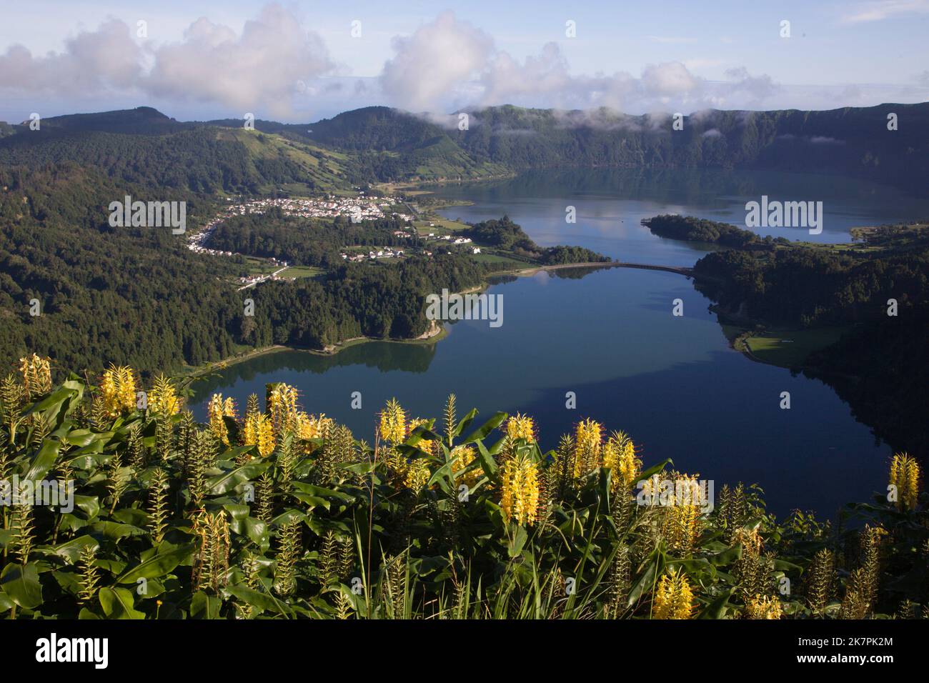 Portugal, Azoren, Sao Miguel, Sete Cidades, Lagoa Verde, Lagoa Azul, Stockfoto
