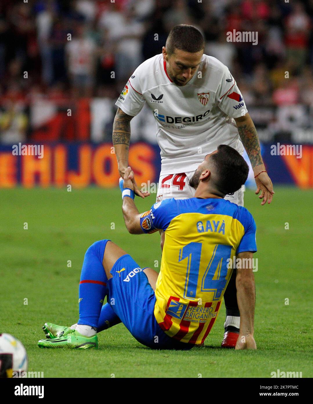 Spanisches Fußballspiel La Liga Sevilla gegen Valencia im Stadion Ramon ...