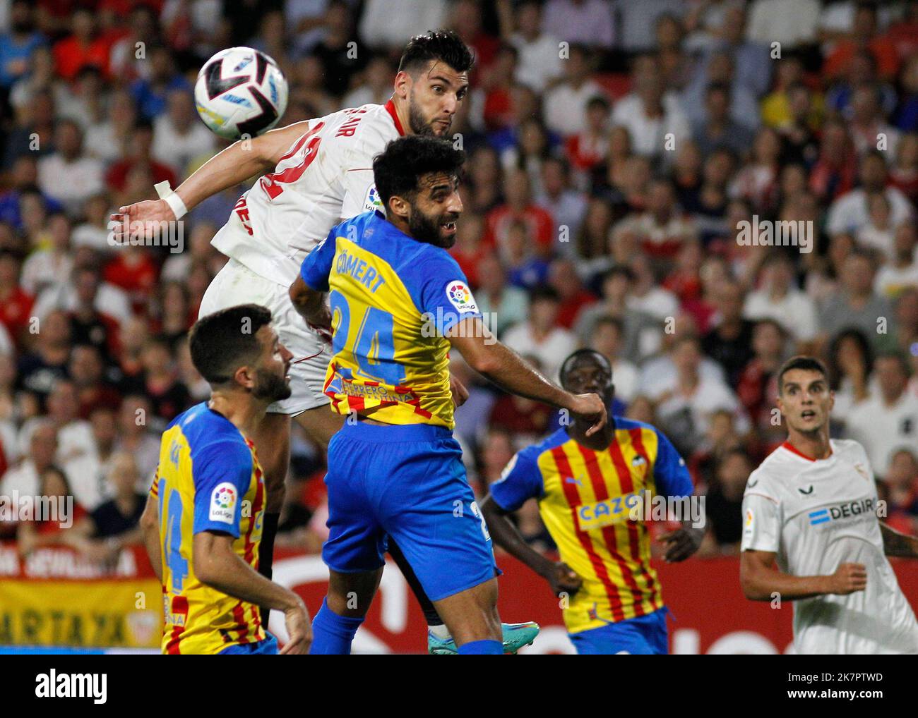 Spanisches Fußballspiel La Liga Sevilla gegen Valencia im Stadion Ramon ...