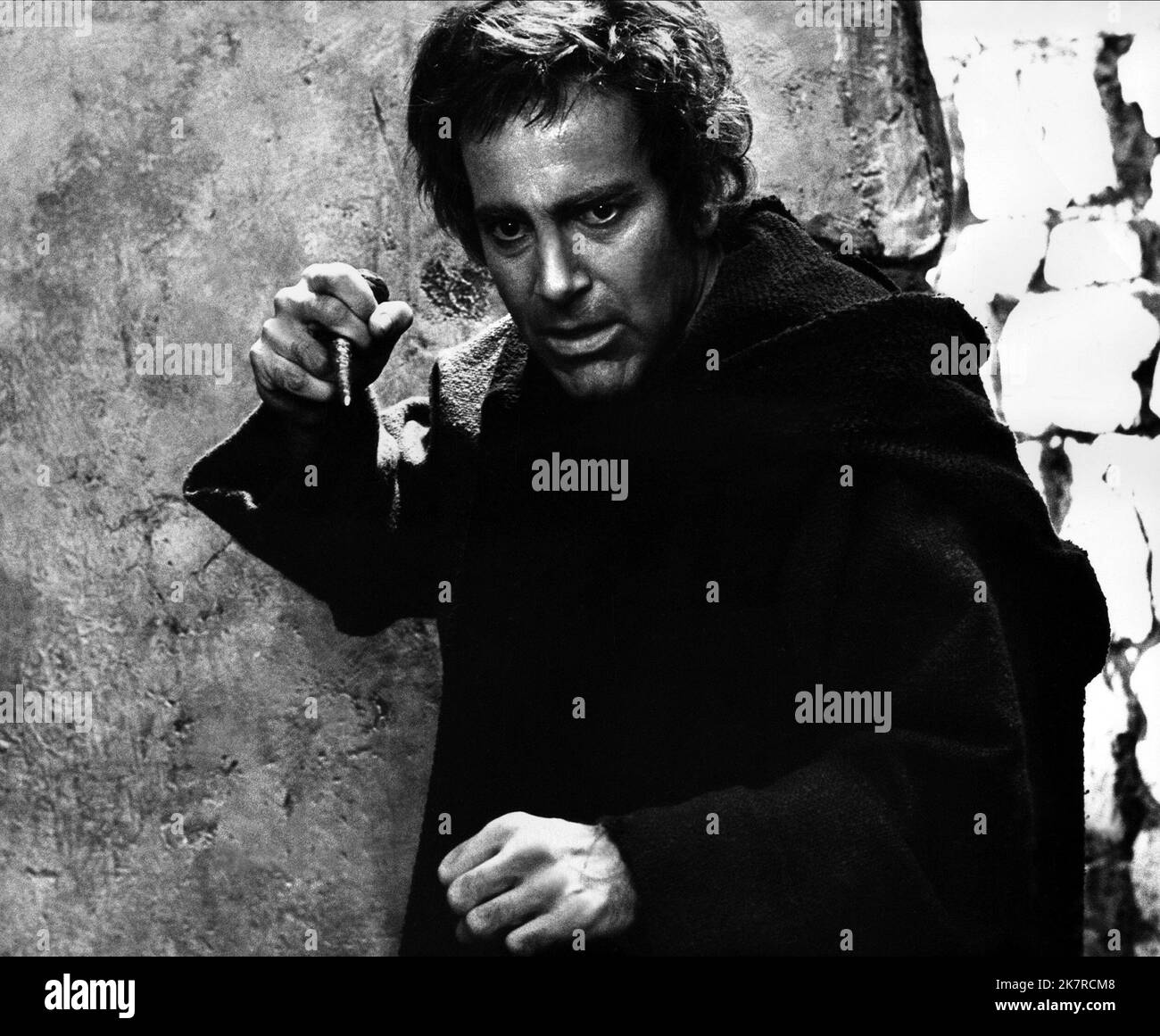 Maximilian Schell Film Pope Joan; The Devil's Imposter (UK 1972) Charaktere: Adrian Regie: Michael Anderson 16. August 1972 **WARNUNG** dieses Foto ist nur für redaktionelle Zwecke bestimmt und unterliegt dem Urheberrecht von ROADSHOW-PRODUKTIONEN und/oder dem Fotografen, der von der Film or Production Company zugewiesen wurde. Eine obligatorische Gutschrift für ROADSHOW-PRODUKTIONEN ist erforderlich. Der Fotograf sollte ebenfalls angerechnet werden, wenn er bekannt ist. Ohne schriftliche Genehmigung der Film Company kann keine kommerzielle Nutzung gewährt werden. Stockfoto