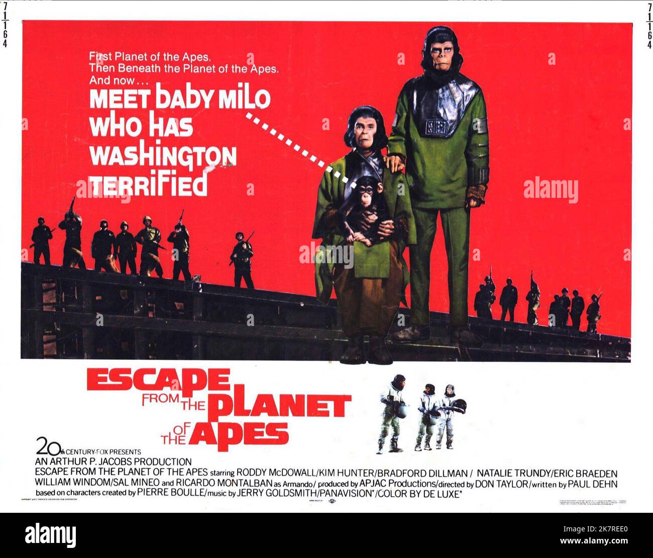 Kim Hunter & Roddy McDowall Film Escape from the Planet of the Apes (1971) Charaktere: Zira, Cornelius Regie: Don Taylor 21. Mai 1971 **WARNUNG** dieses Foto ist nur für redaktionelle Zwecke bestimmt und unterliegt dem Copyright von 20TH CENTURY FOX und/oder dem Fotografen, der von der Film or Production Company zugewiesen wurde. Eine obligatorische Gutschrift für 20TH CENTURY FOX ist erforderlich. Der Fotograf sollte ebenfalls angerechnet werden, wenn er bekannt ist. Ohne schriftliche Genehmigung der Film Company kann keine kommerzielle Nutzung gewährt werden. Stockfoto